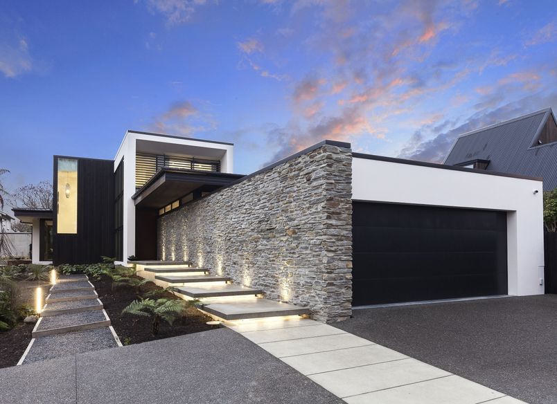 Stone schist family home
