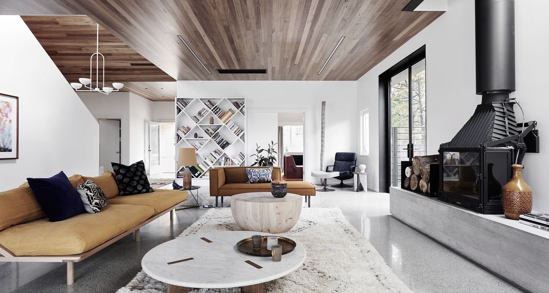 Deco House banner