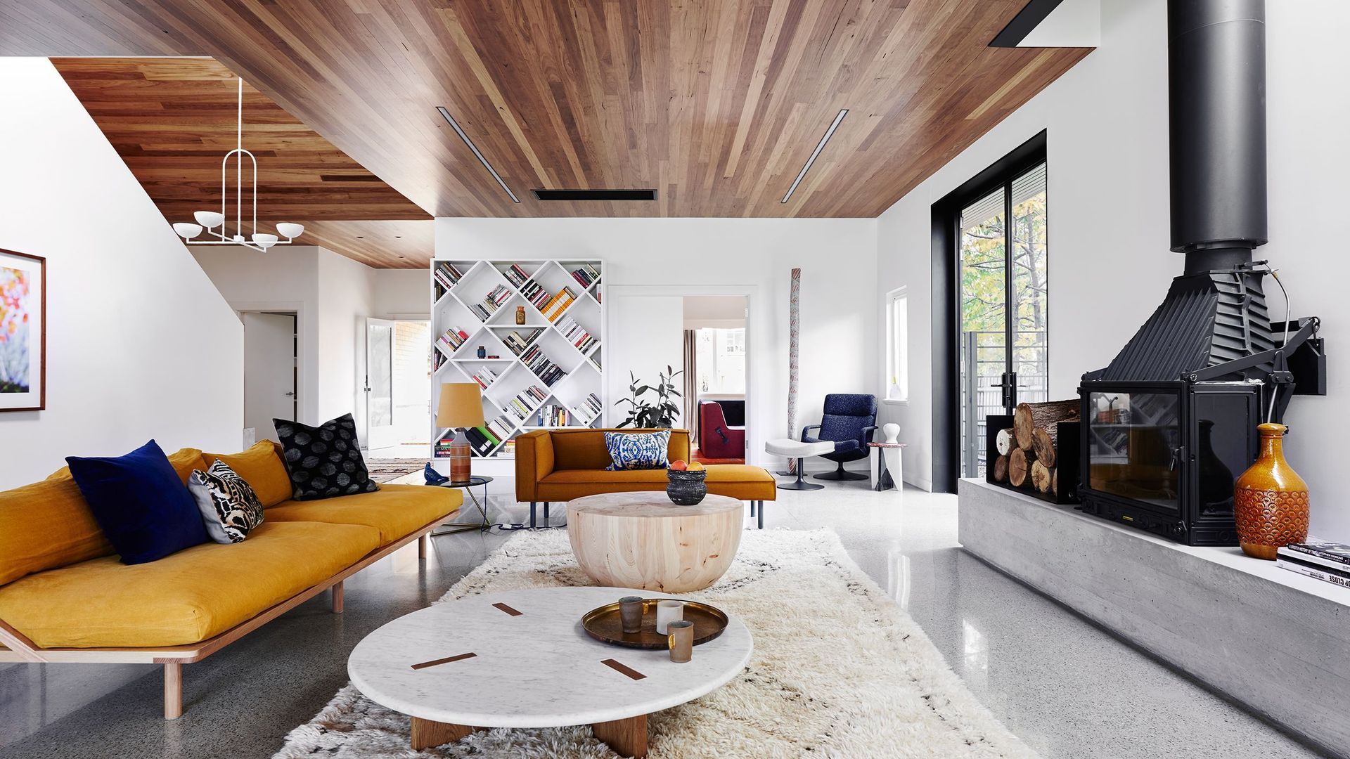 Deco House banner