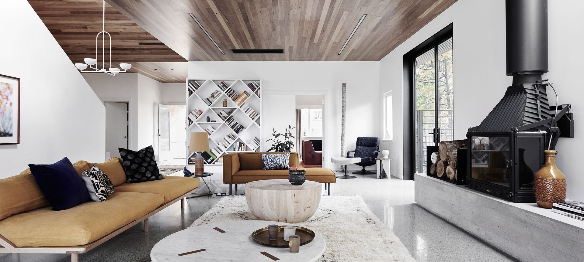 Deco House banner