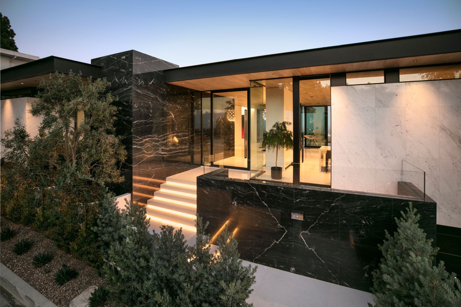 1536BlueJayWay33.jpg