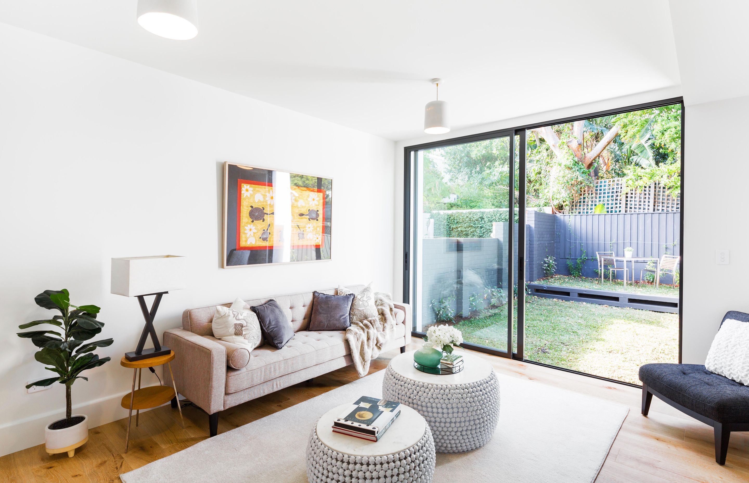 Home 10