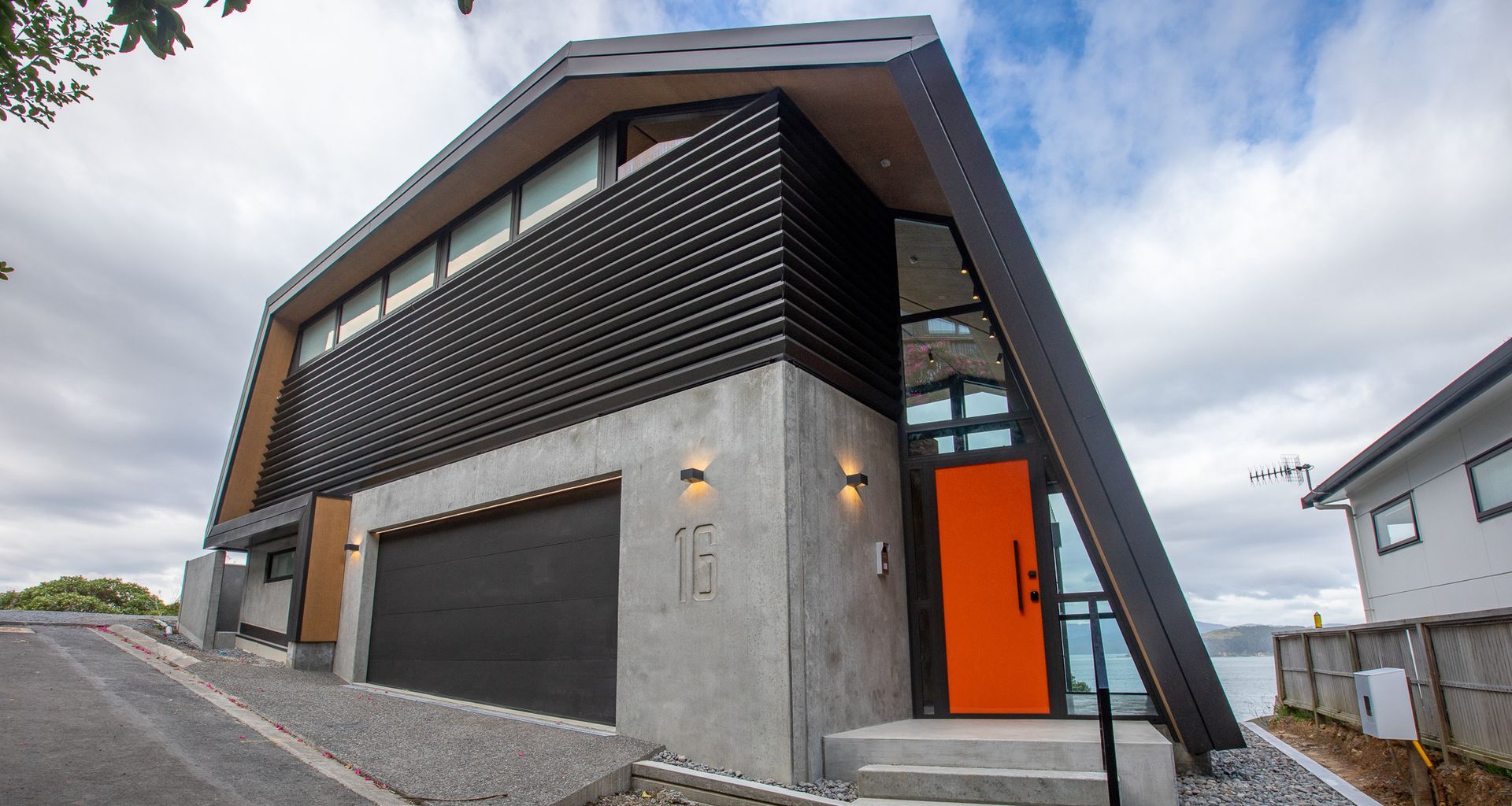 Precast Concrete House banner