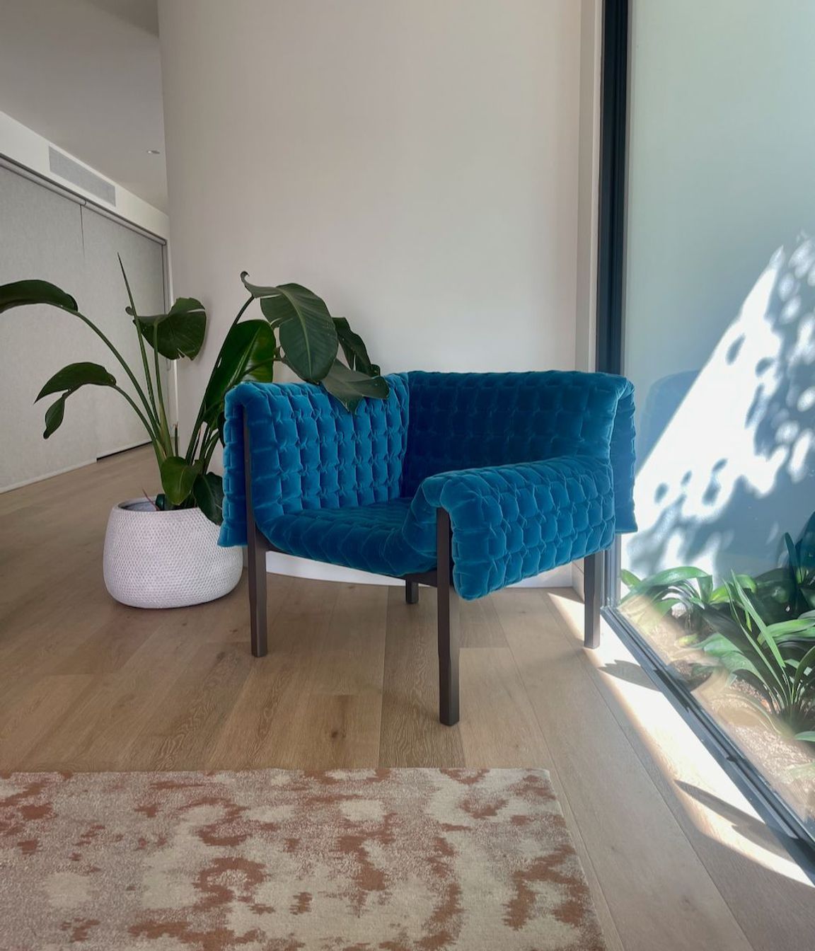 16-Shreeve-Ligne-Roset-Blue-Chair-v2.jpeg