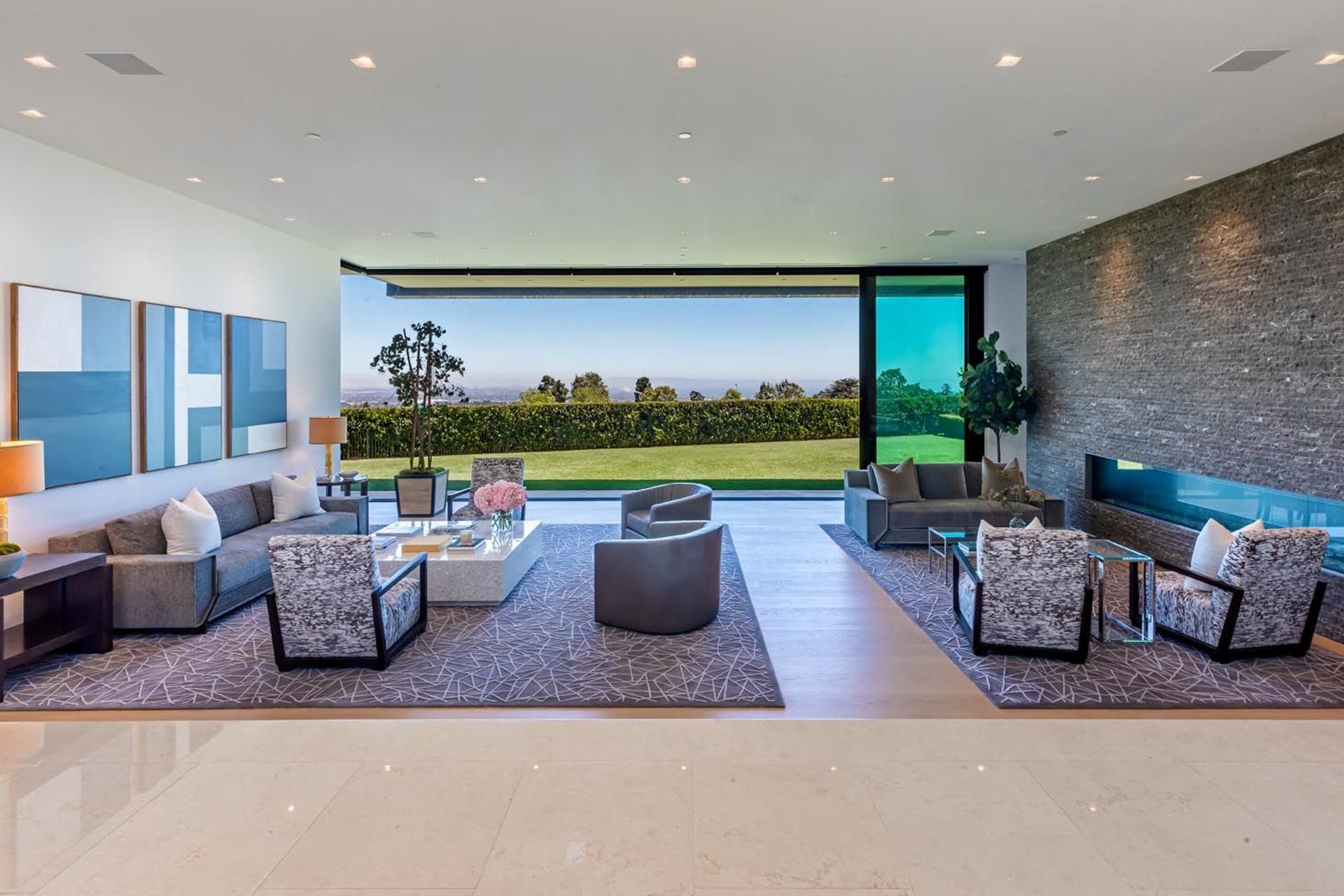 1601casaleroad015.jpg