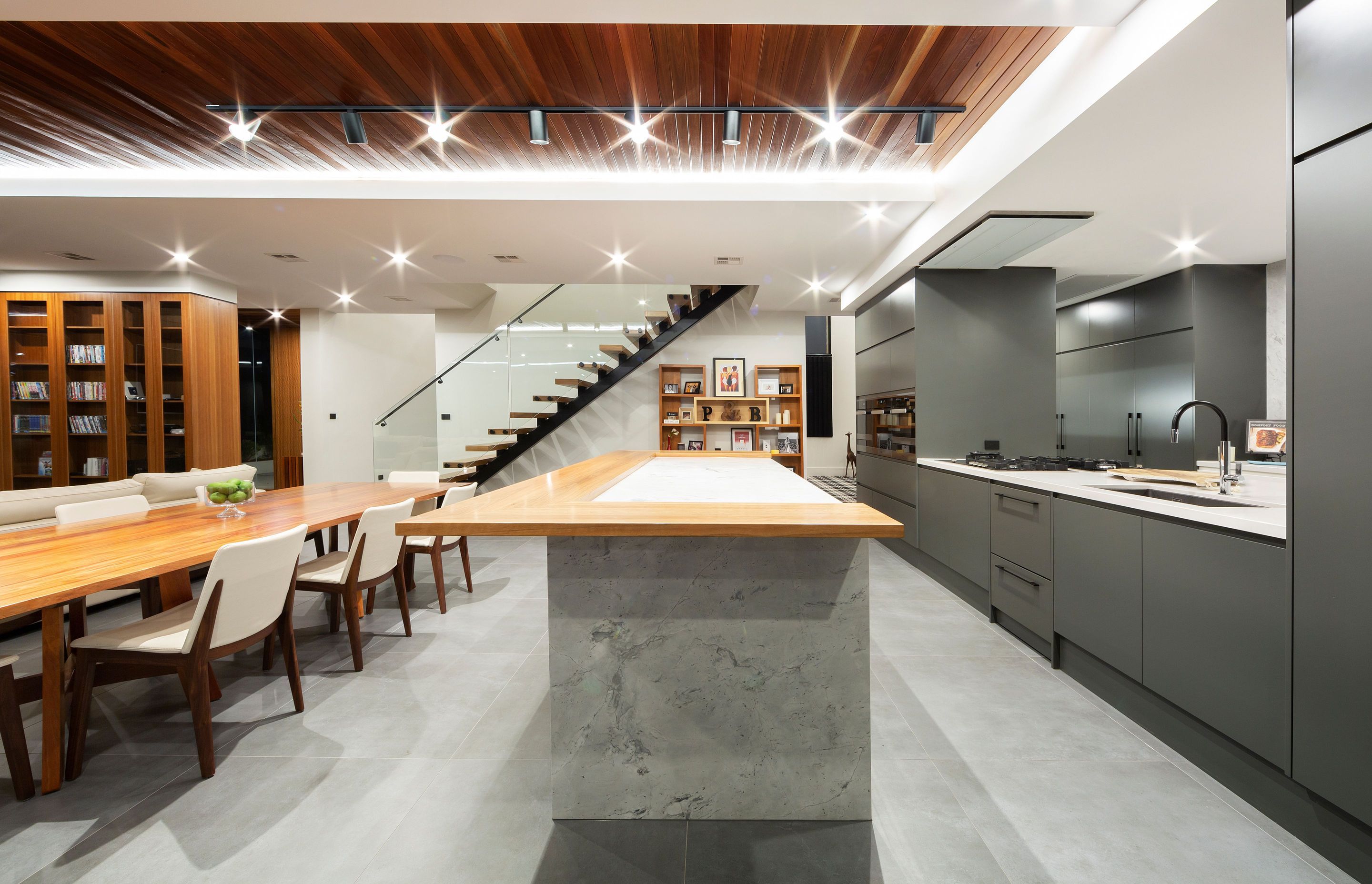 Howe Residence