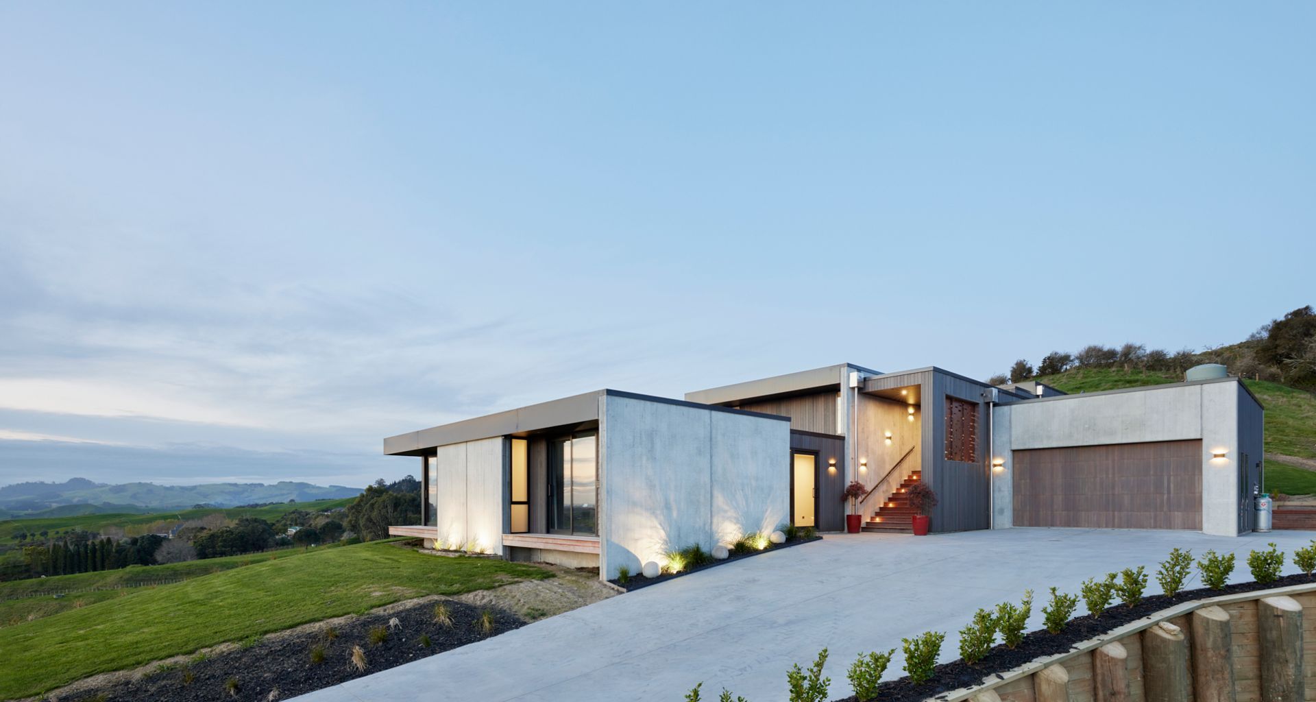 Turner Road Architecture - Stepped Ridge House banner
