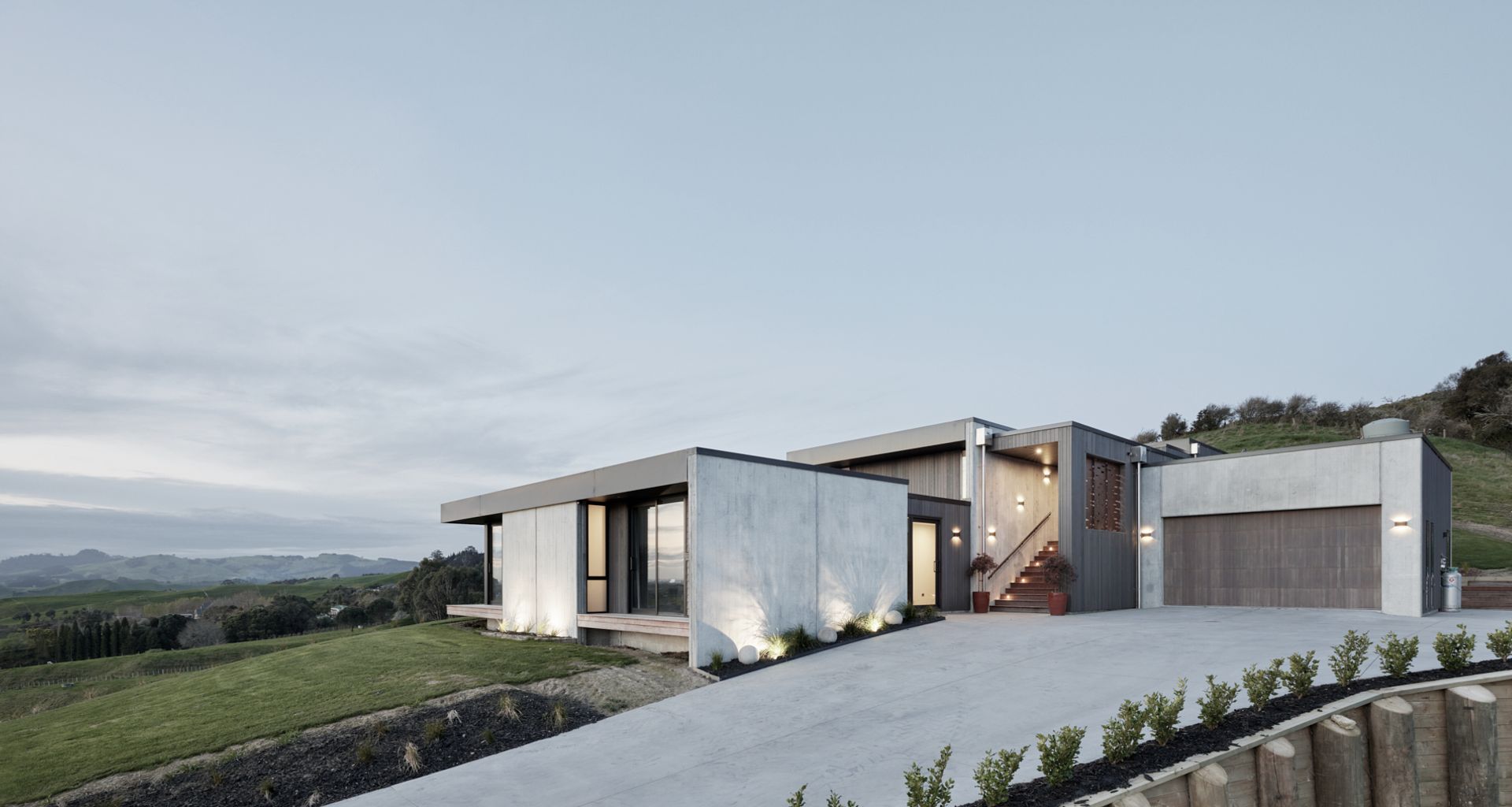Turner Road Architecture - Stepped Ridge House banner
