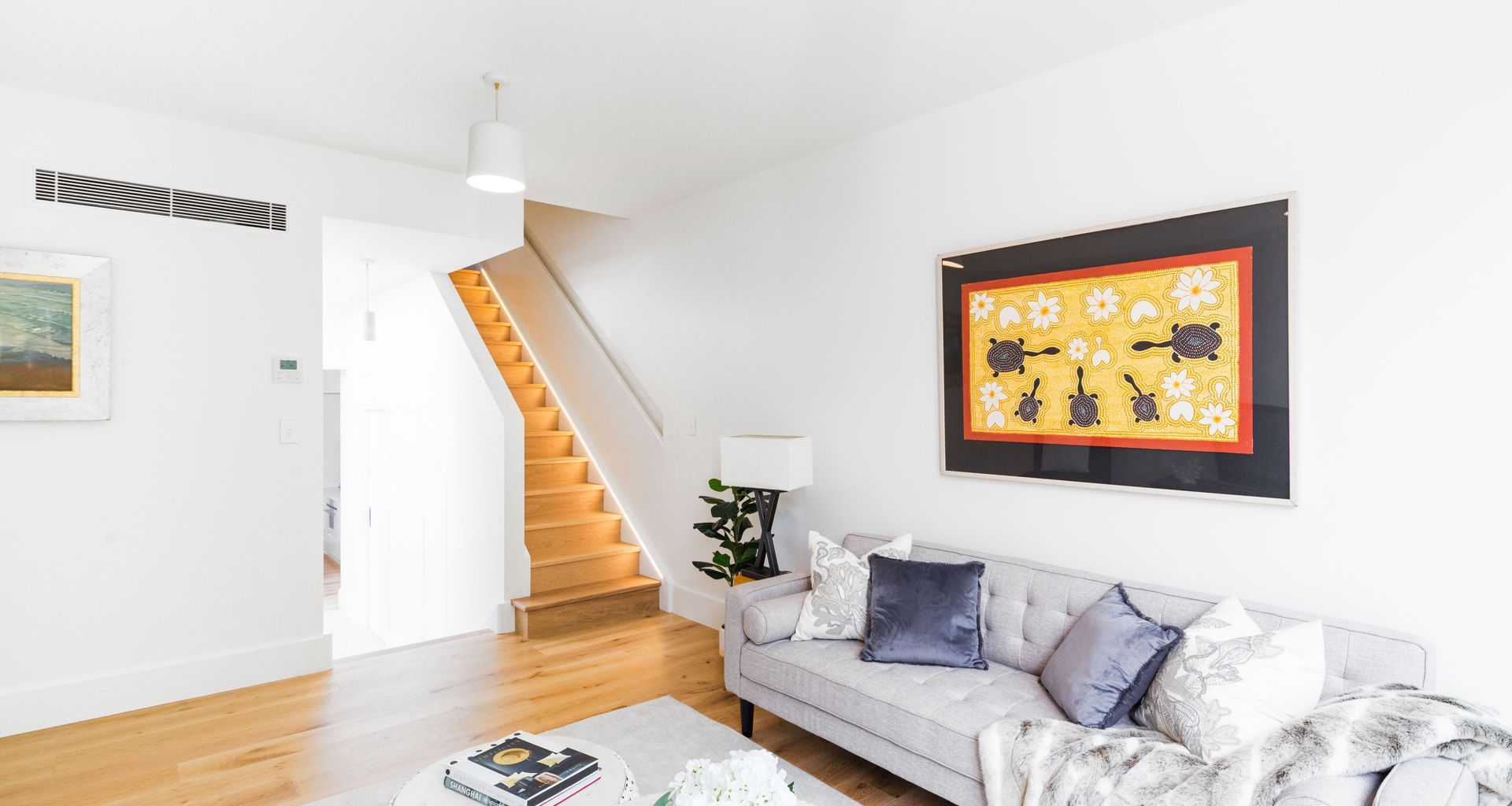 Home 5 banner