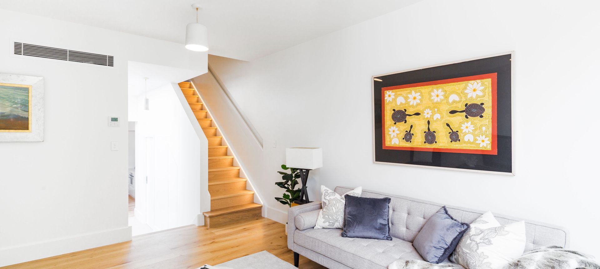 Home 5 banner