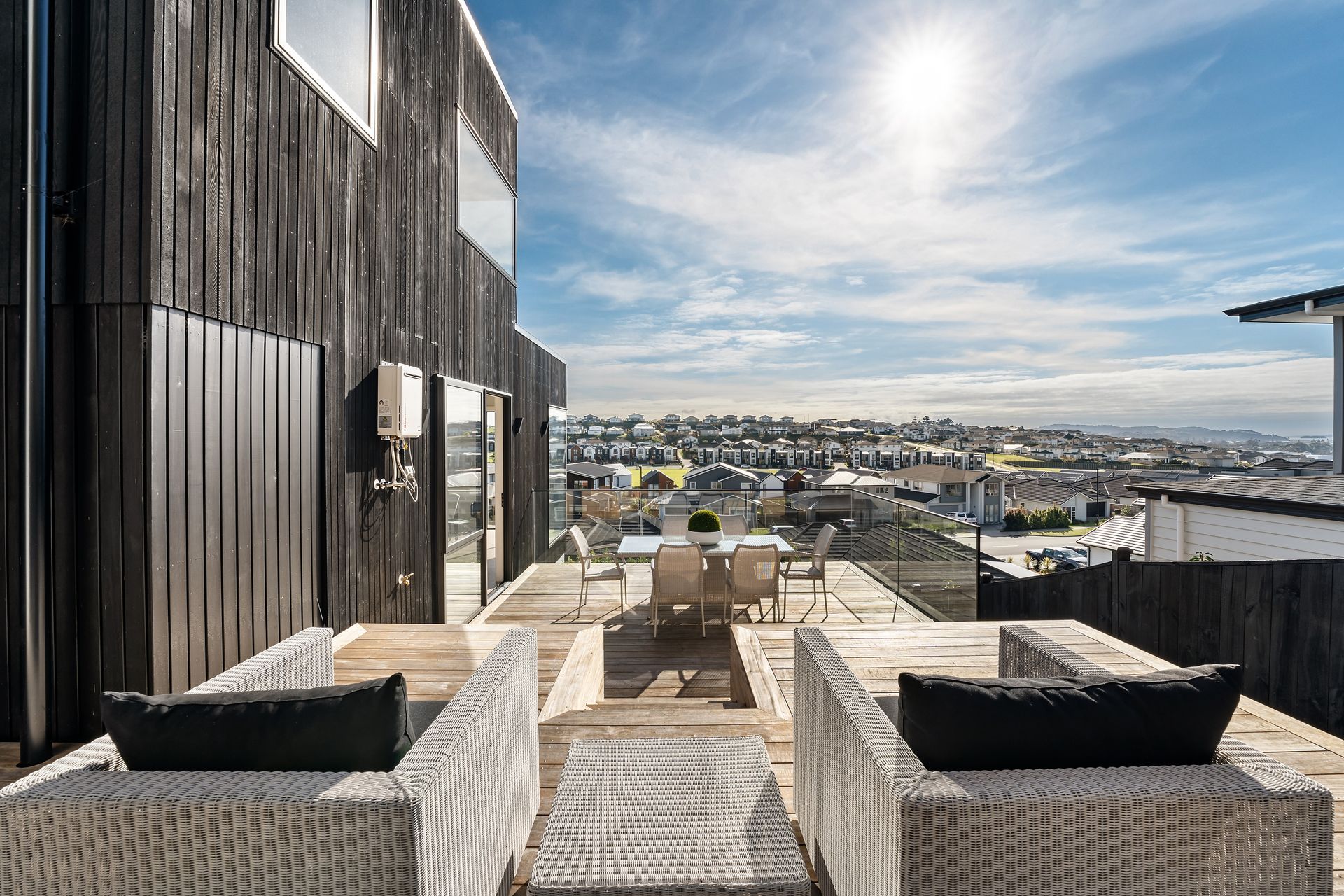 Colonial Drive, Silverdale