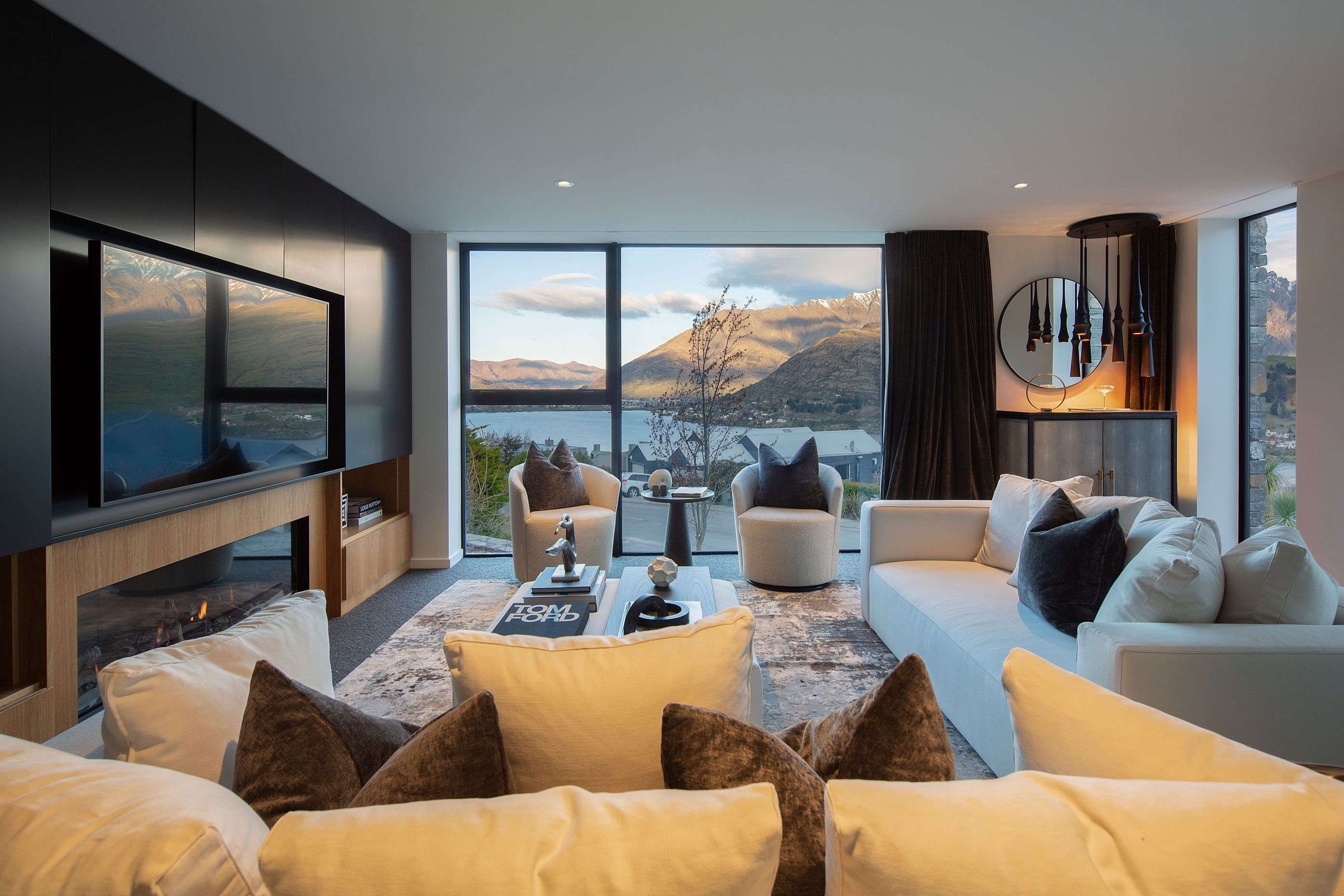 Olivers Place, Queenstown