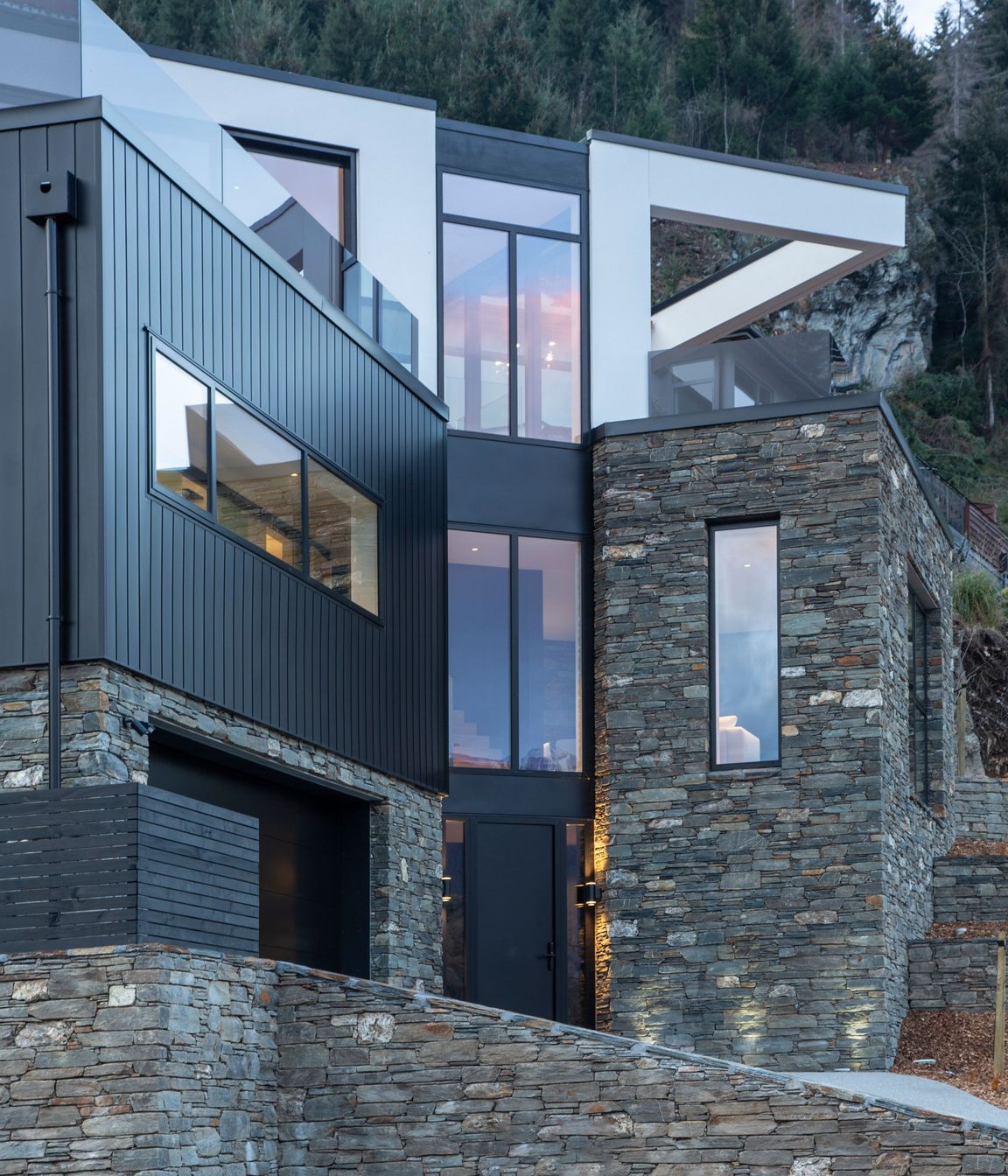 Olivers Place, Queenstown