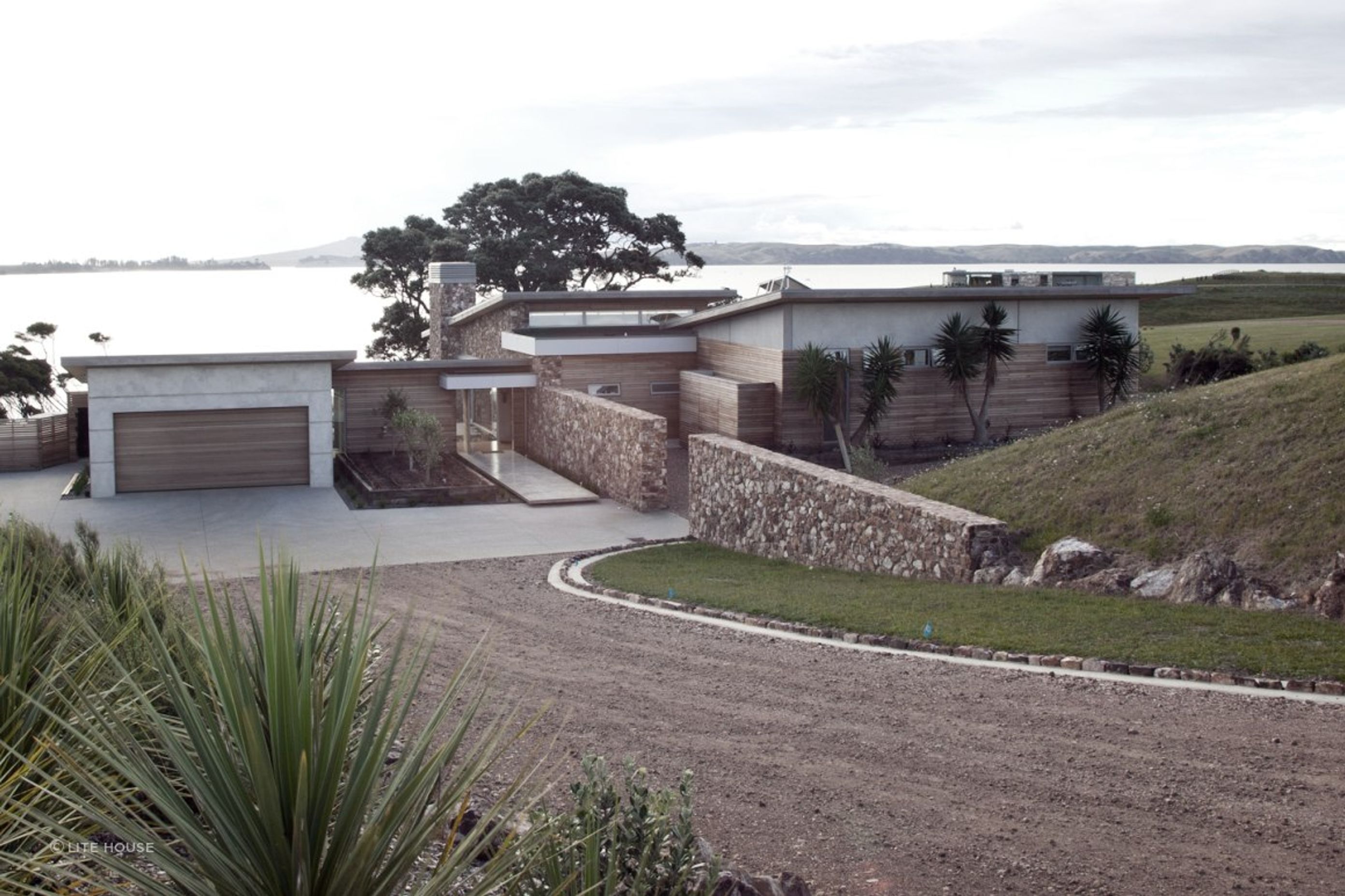 Cable Bay