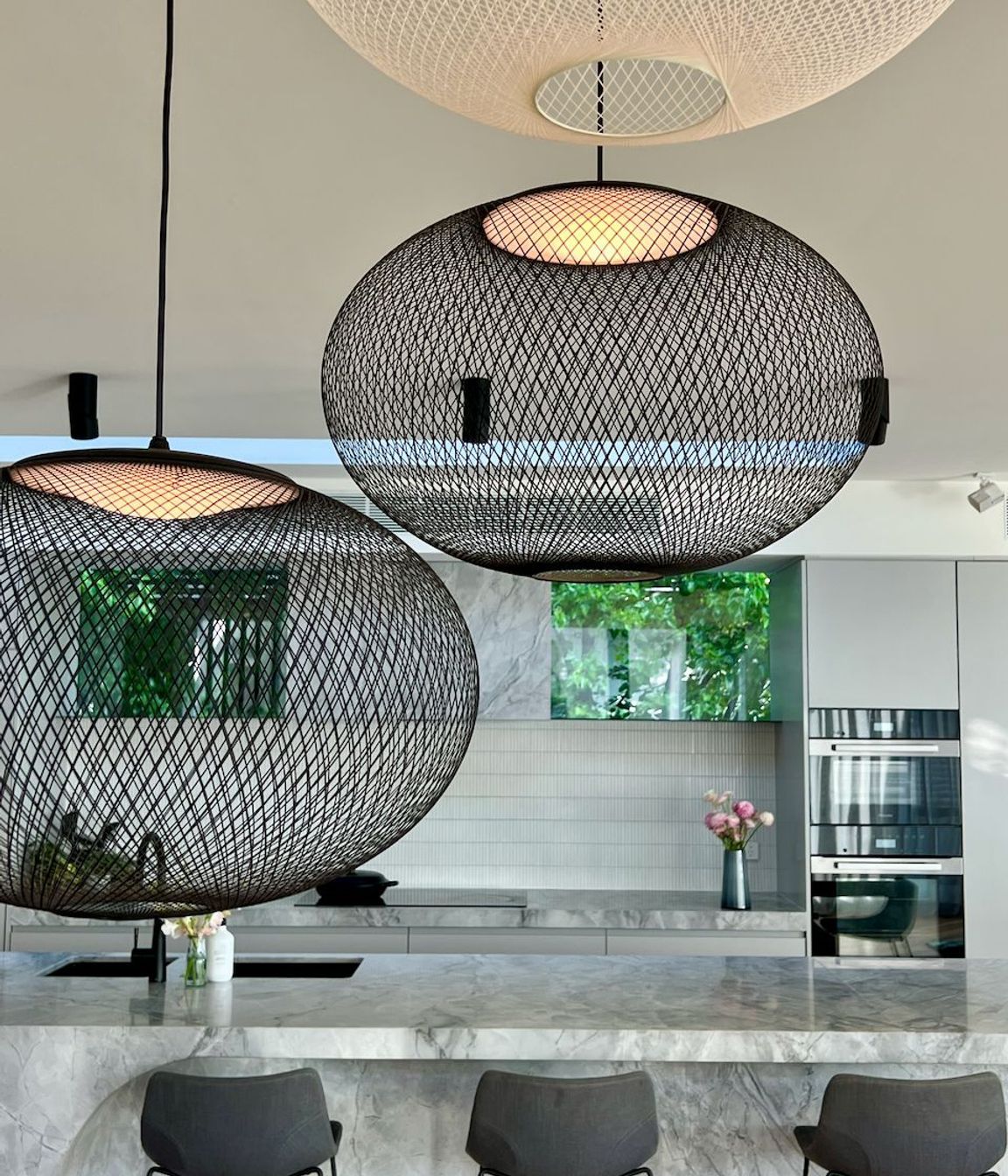 2-Shreeve-Moooi-Pendants-new-barstools.jpeg