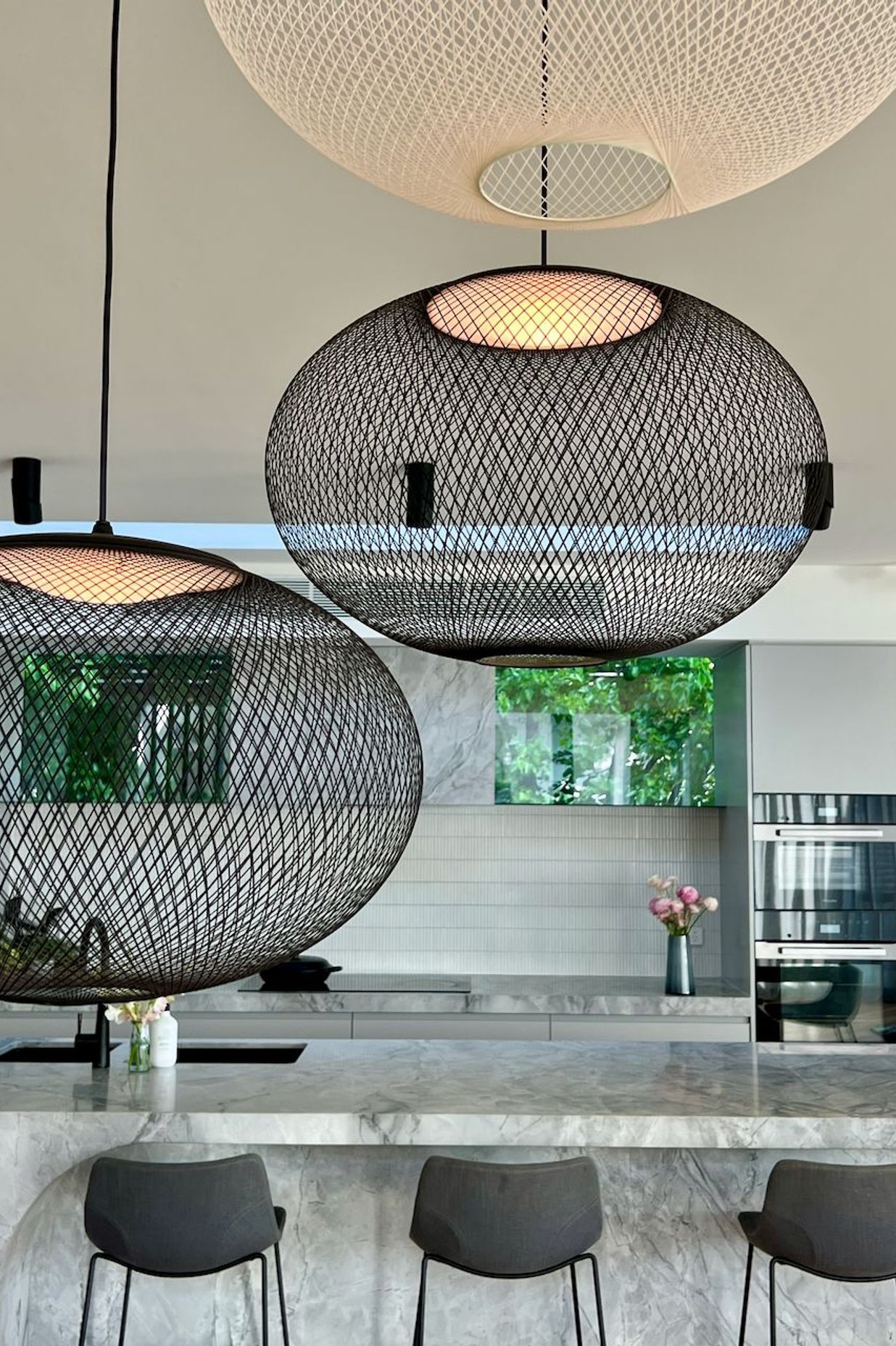 2-Shreeve-Moooi-Pendants-new-barstools.jpeg