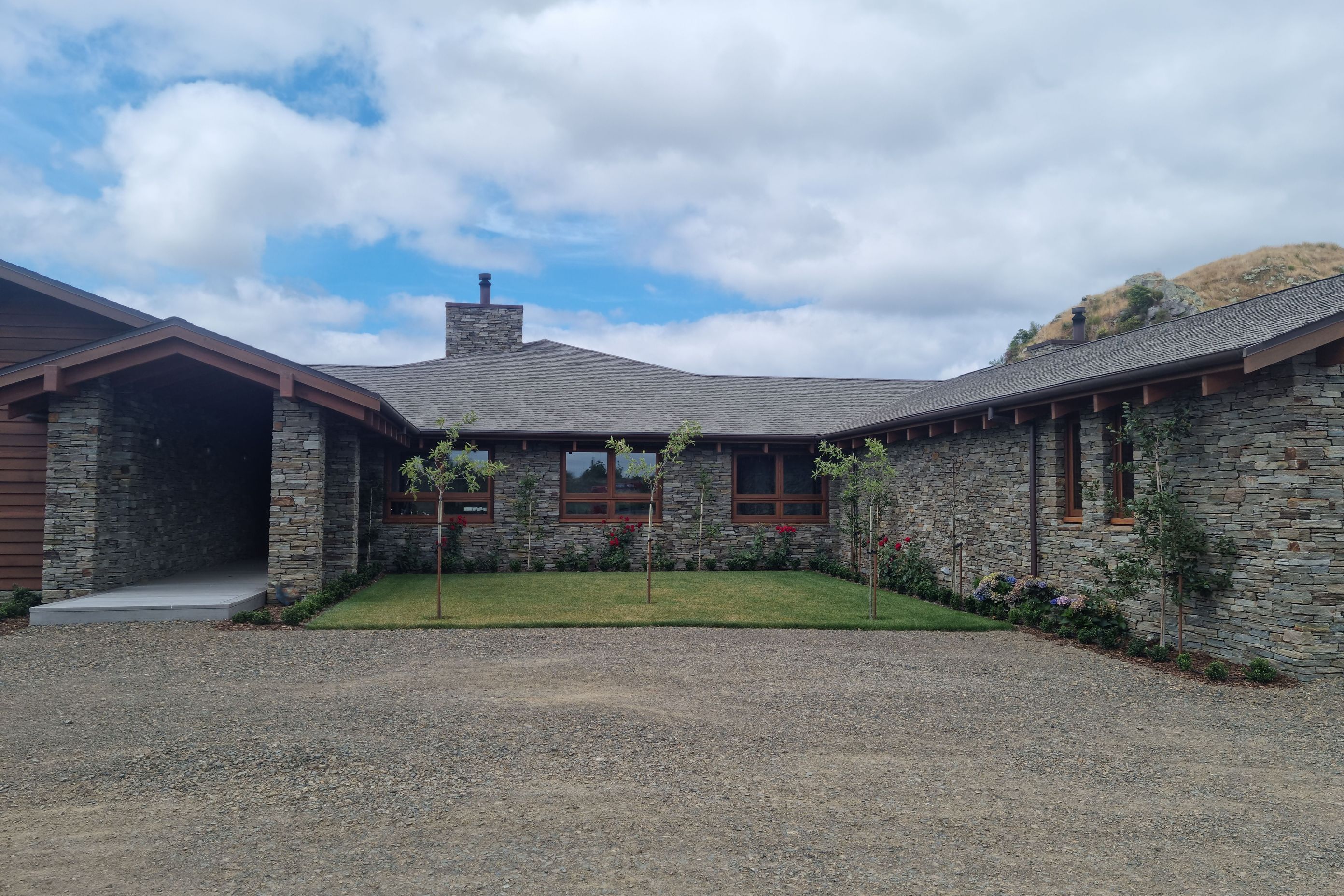 Whakaroa House