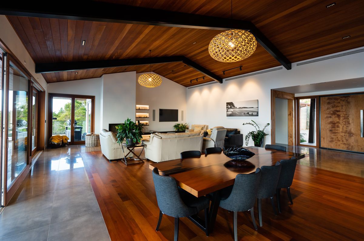 Refined industrial vibes immersed in Bay of Islands vistas