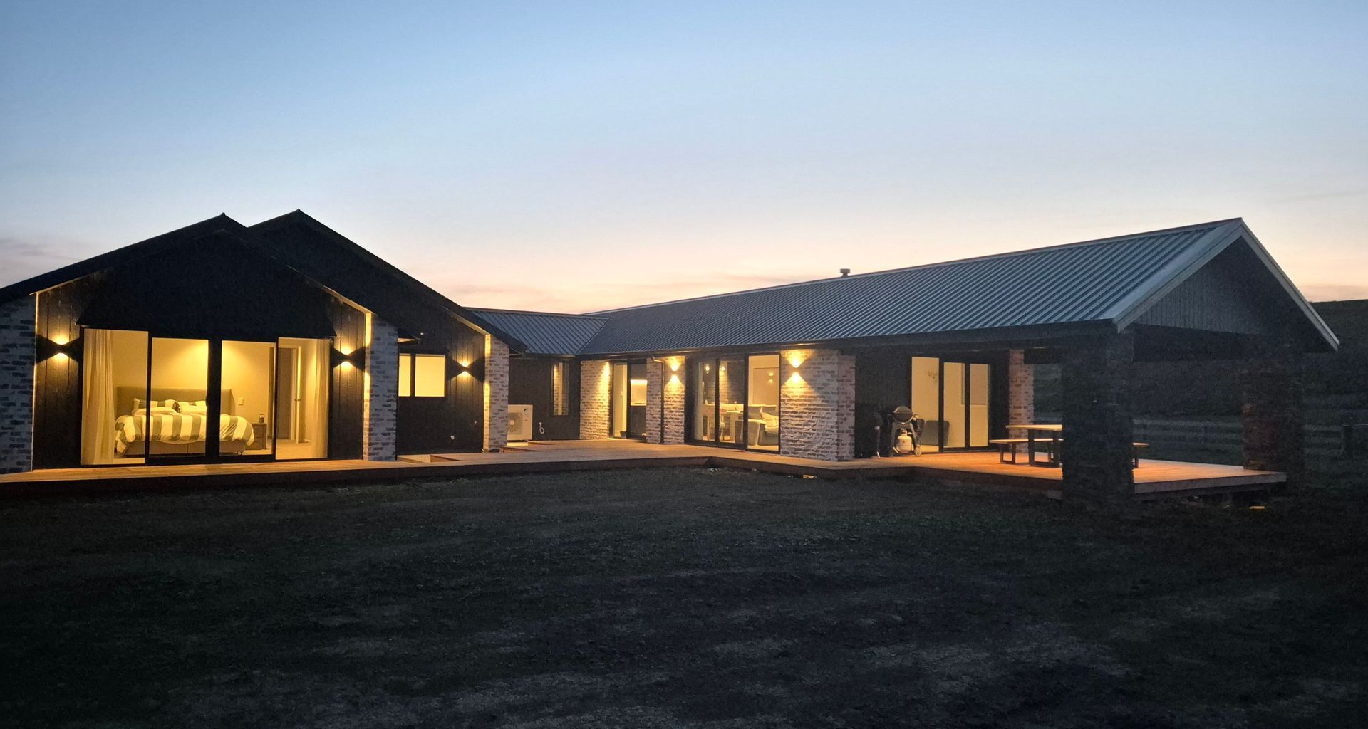 Dual Living in Miranda banner