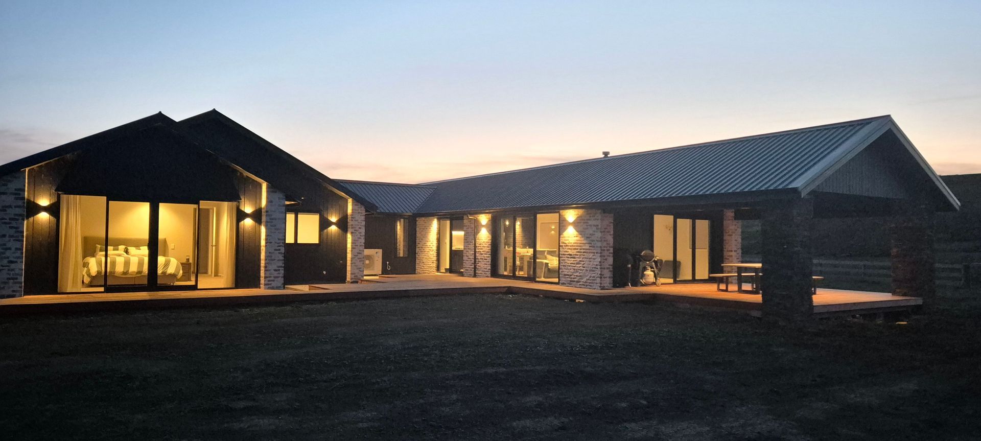 Dual Living in Miranda banner