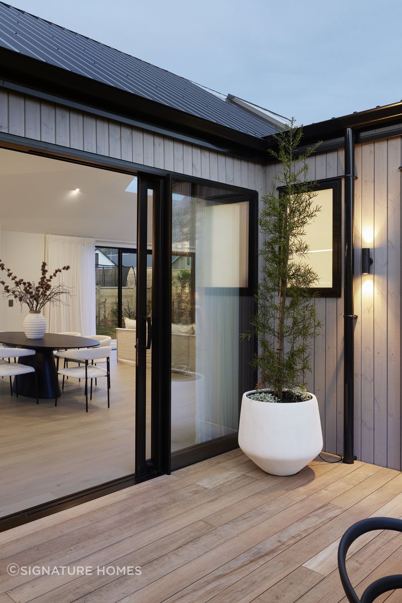 20Matakana-ShowhomeTaiga-coated-in-Coda-Lava-Grey.jpg