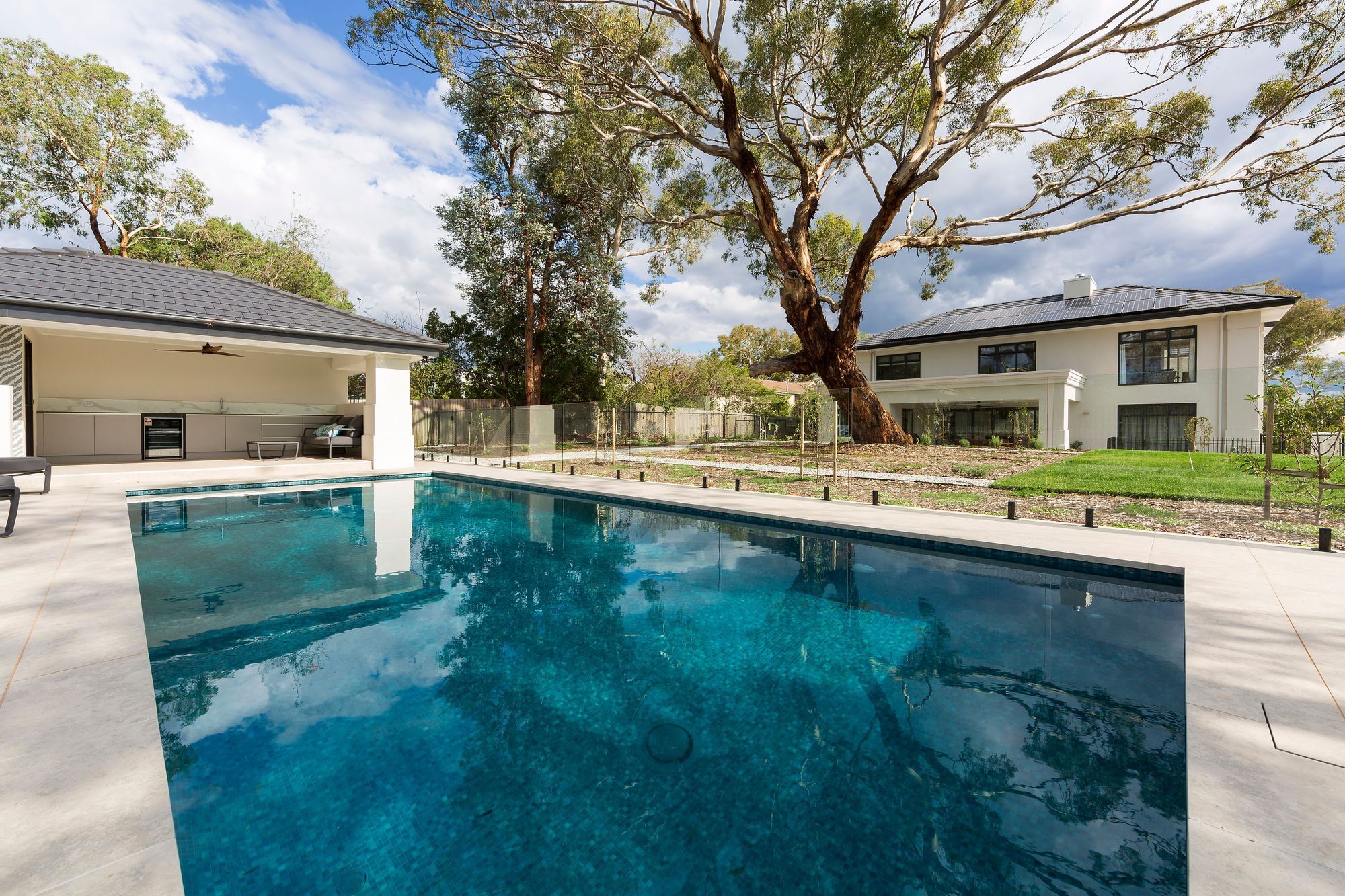 The Krishna, Yarralumla