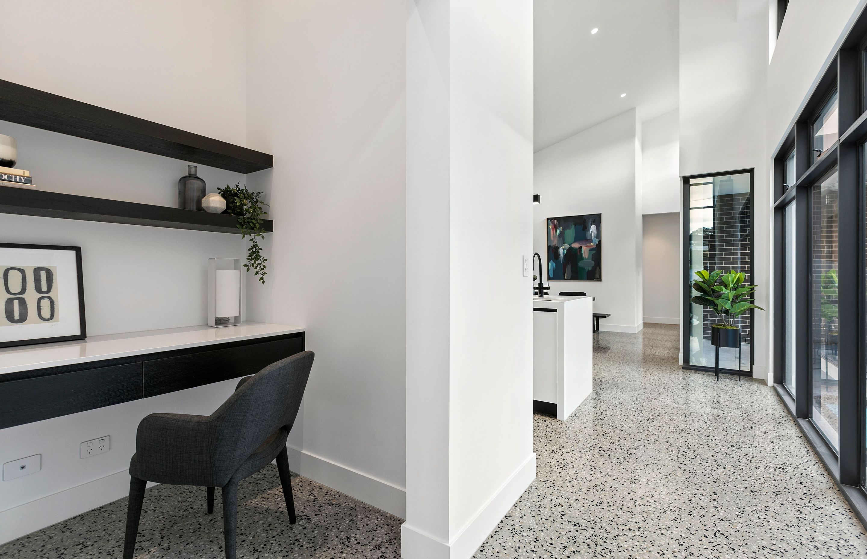 23 Nelson, Mornington