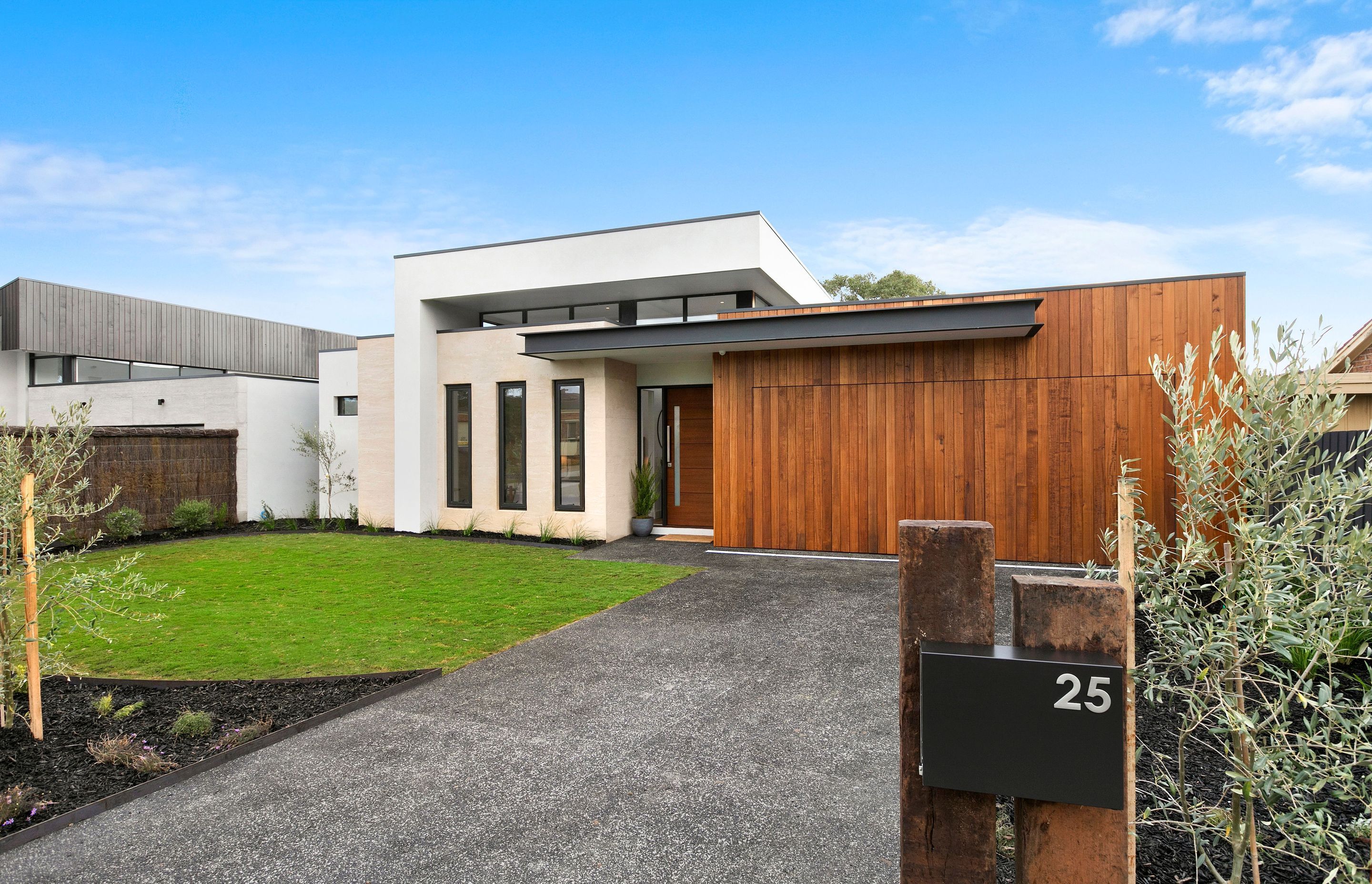 25 Nelson St, Mornington