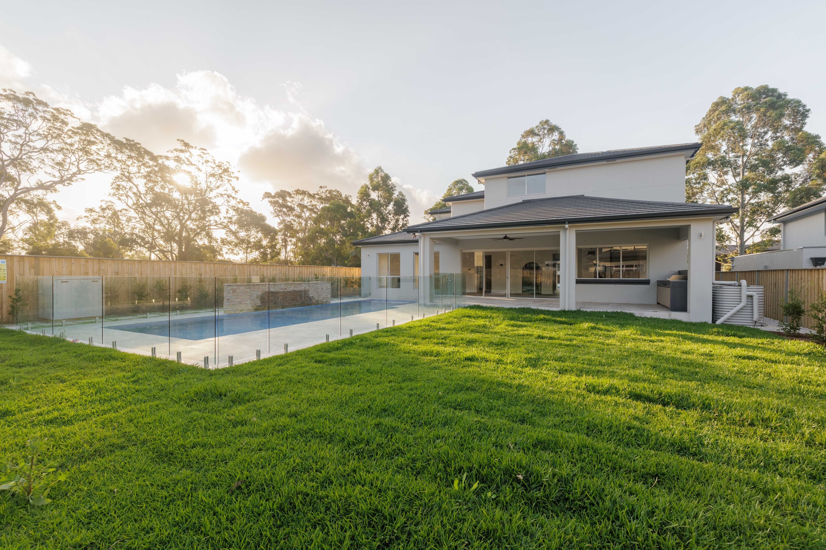 250414-SarpelHomes-5StColumbansGreen-14-v2.jpg