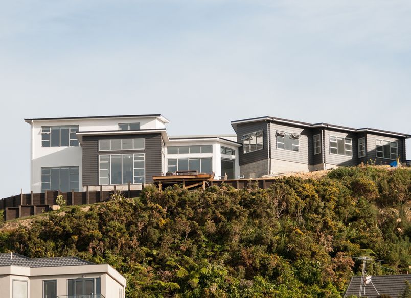 Tirohanga House