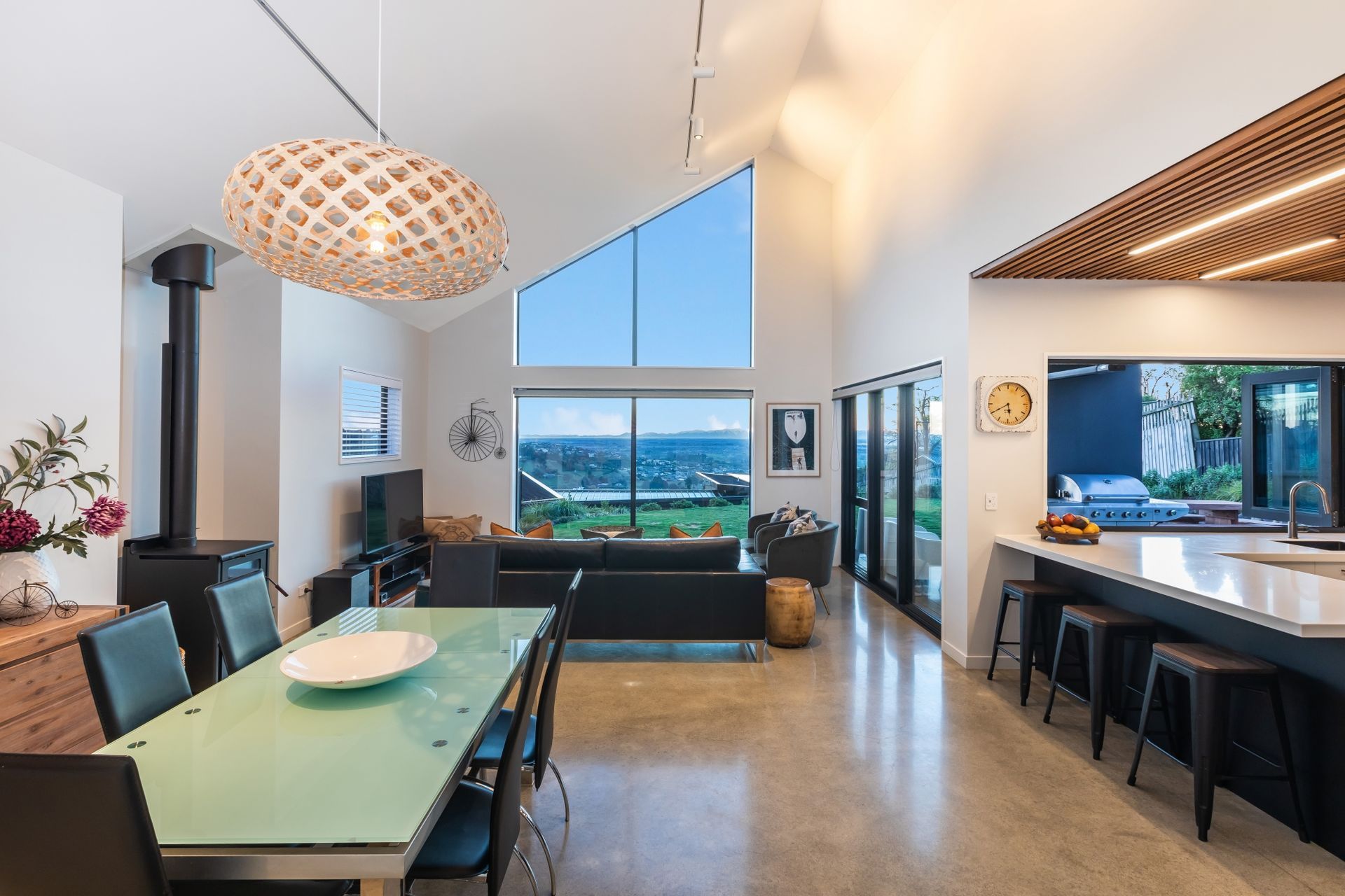 Cashmere - A view to Adventure