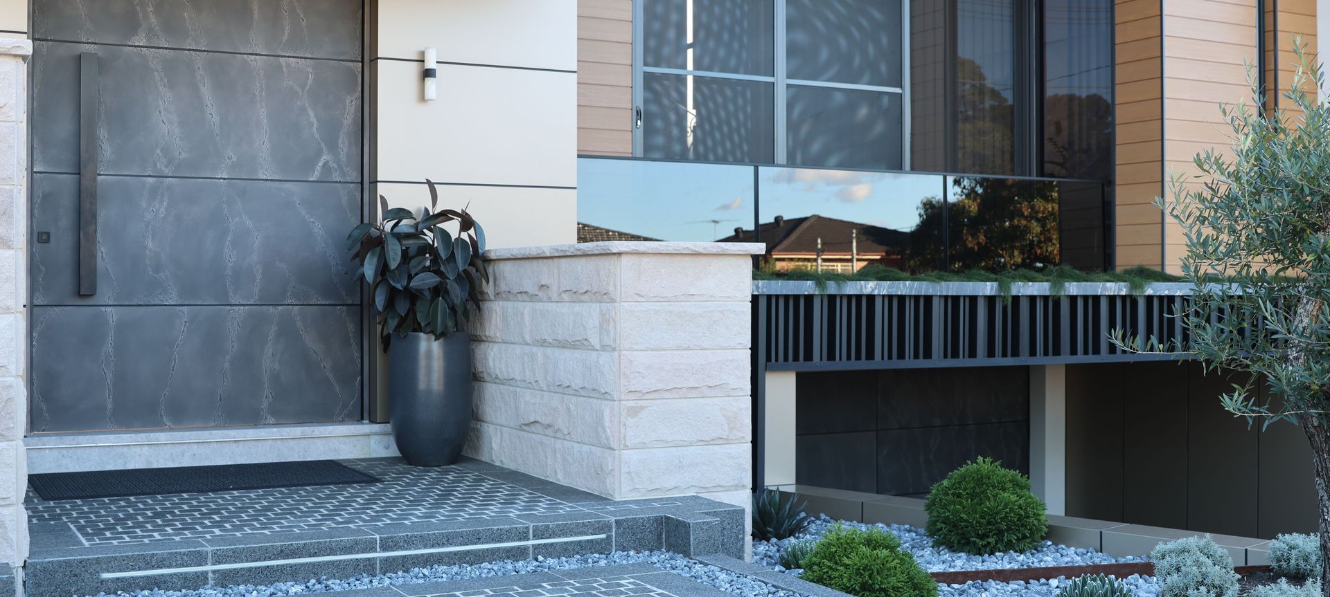 Killara | Graphite Rose Skide Finish banner
