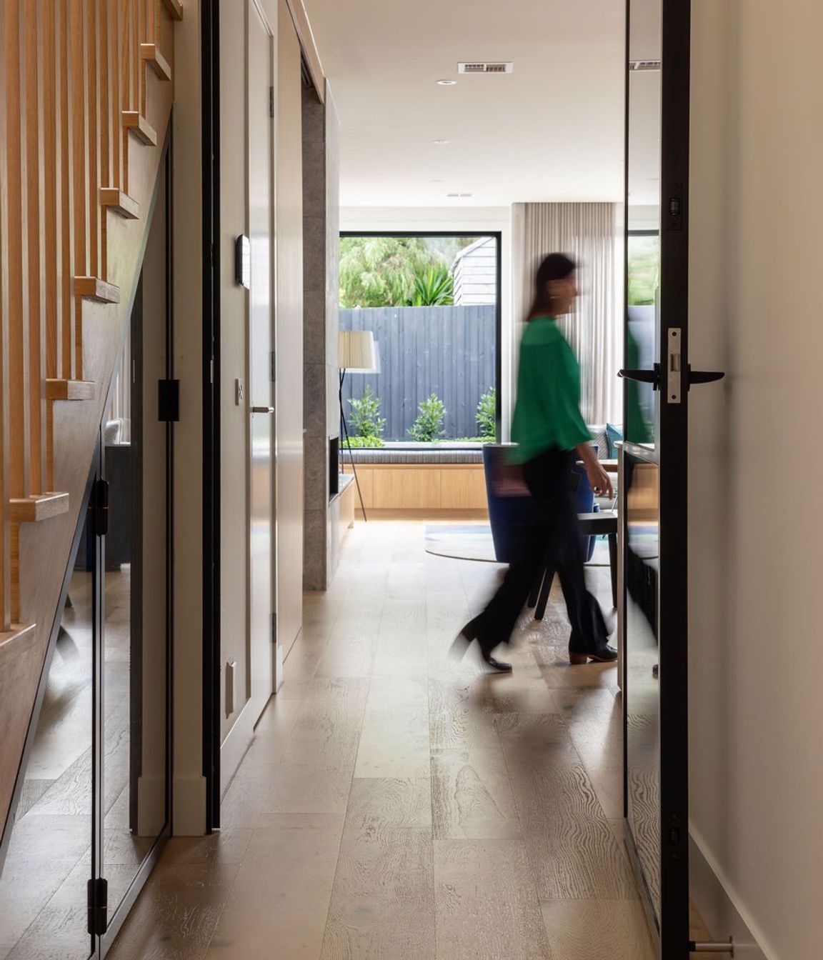 3-AJones-Hall-to-Living-with-Alison-1.jpg