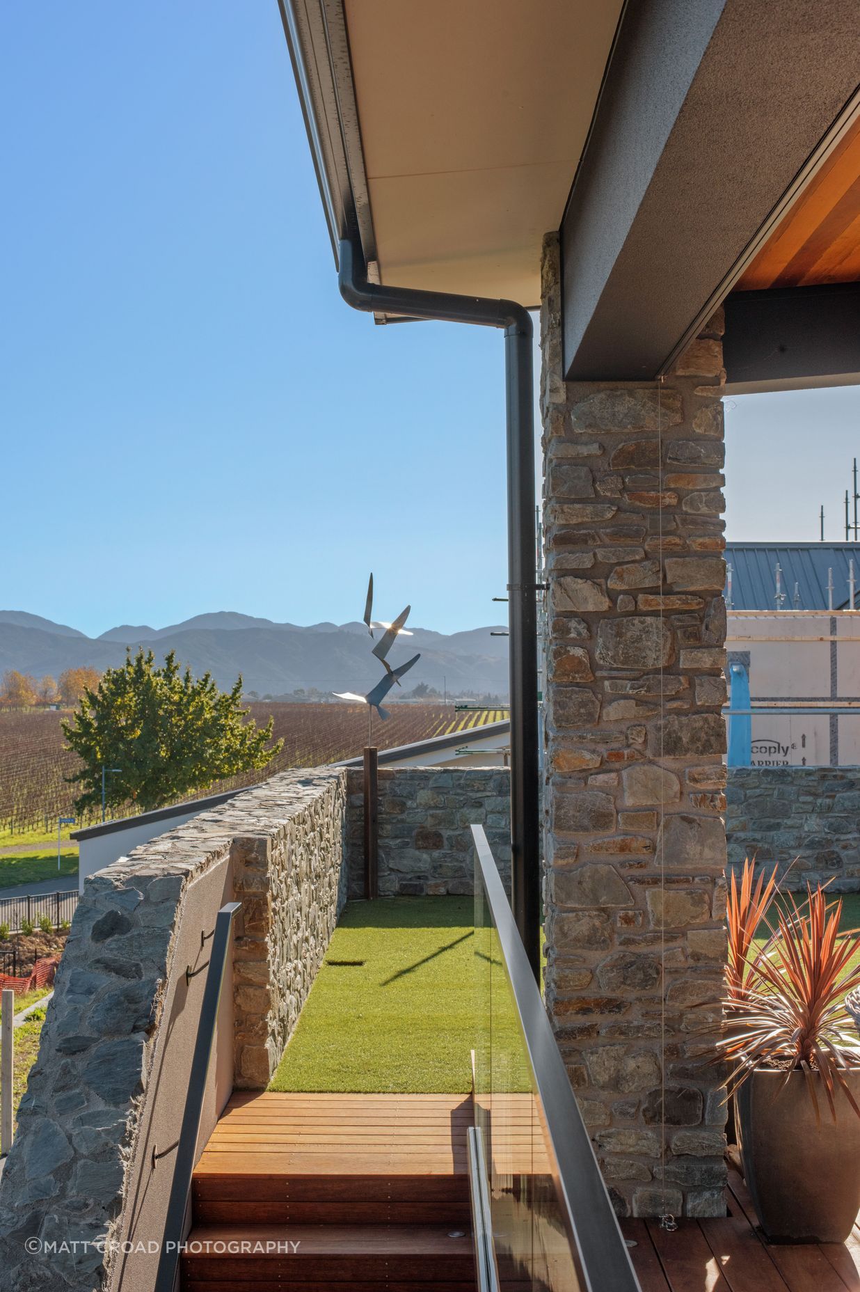 Golf View Close