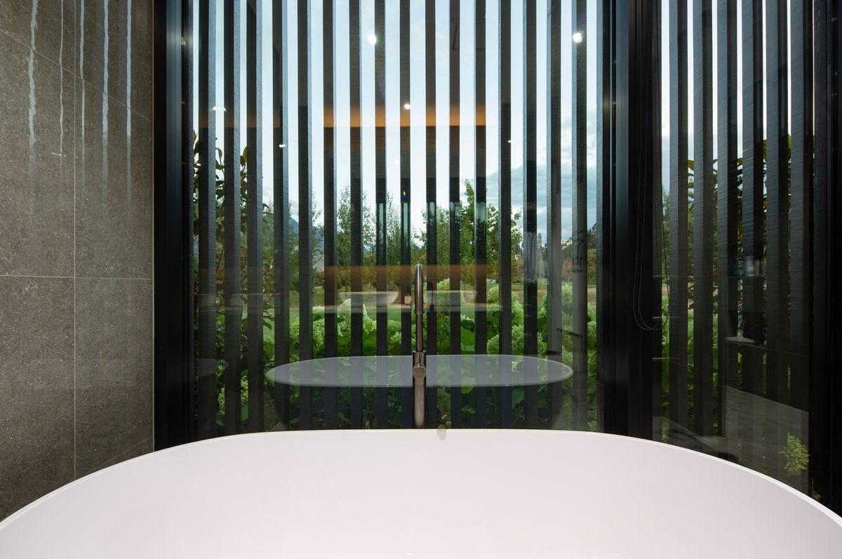 Sheppard & Rout | Domain Road, Queenstown