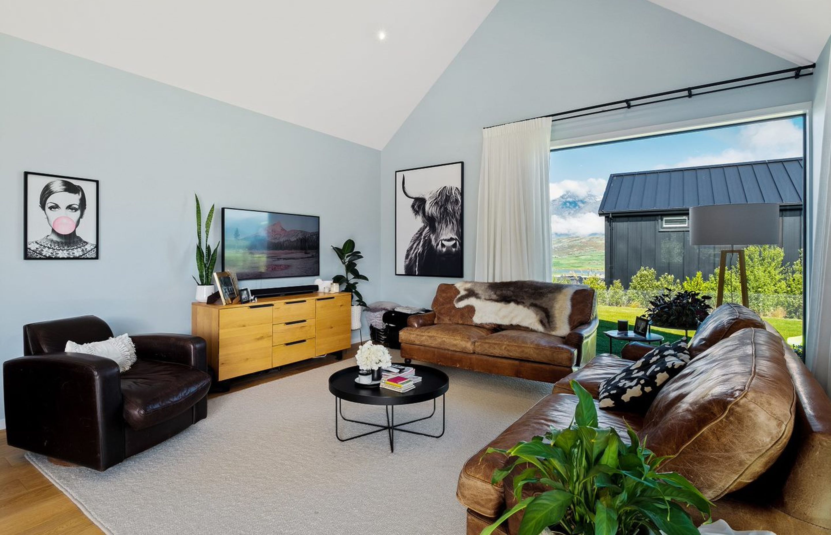 32 Falconer, Jacks Point