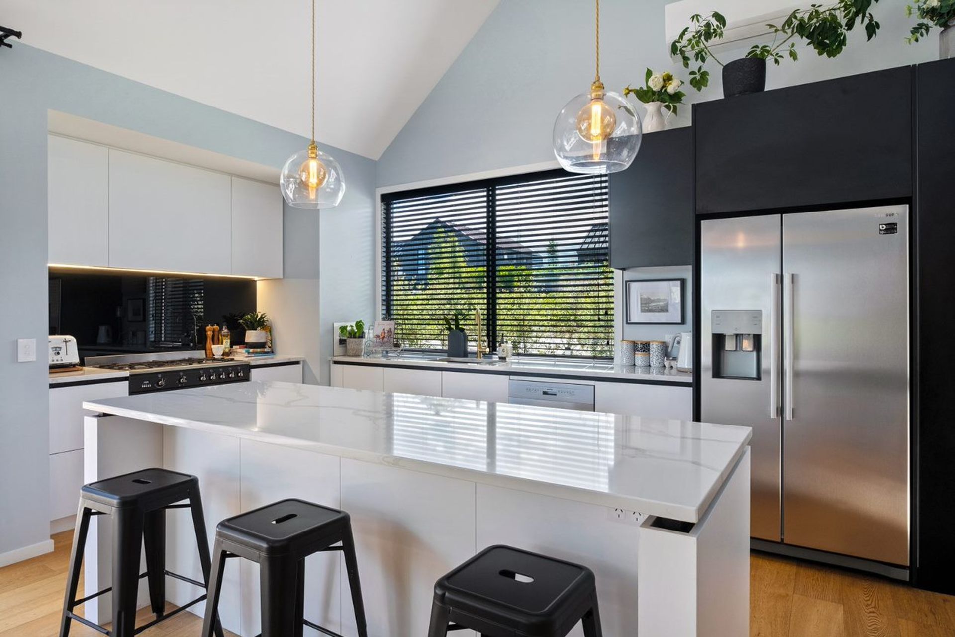 32 Falconer, Jacks Point