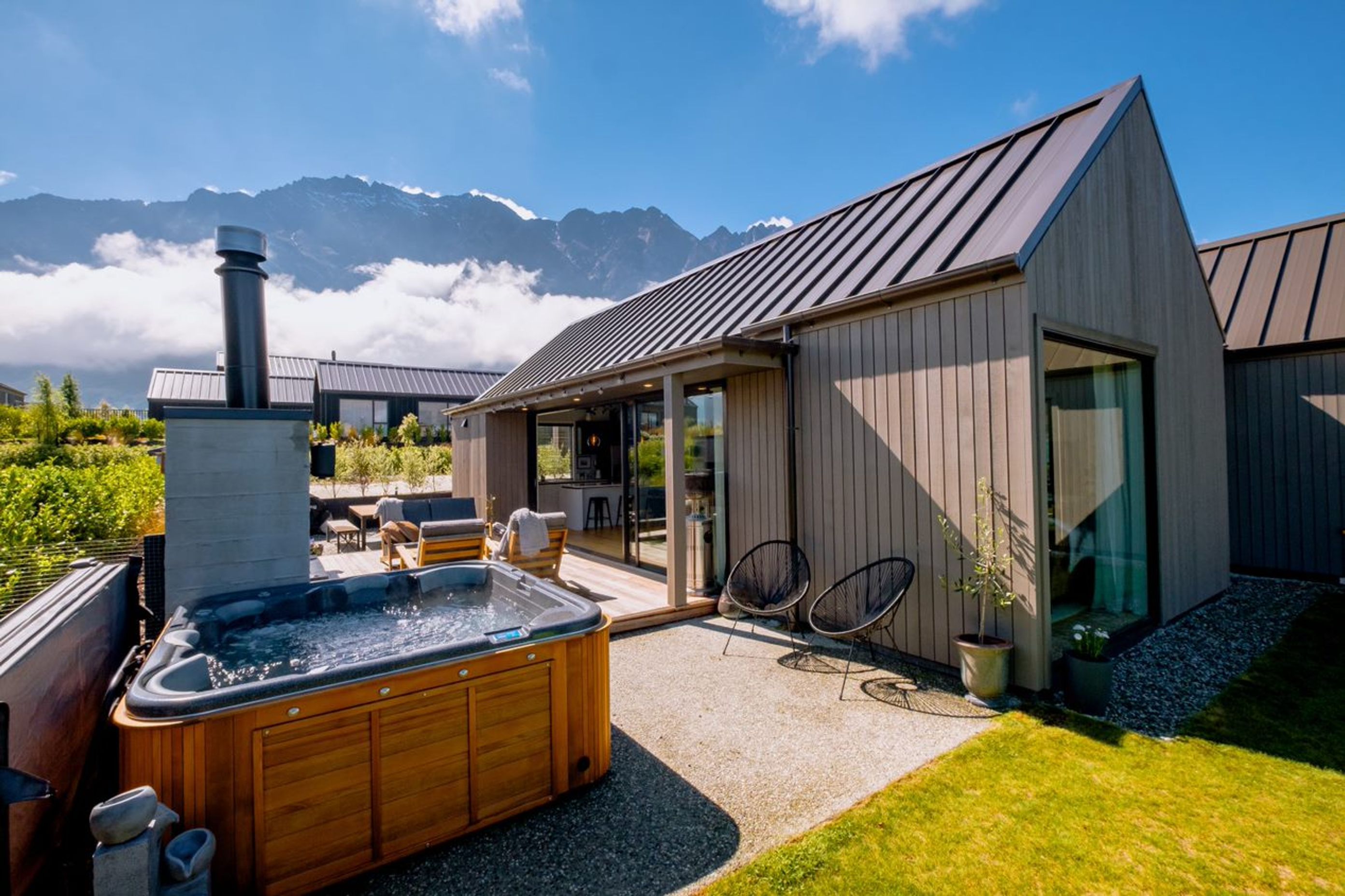 32 Falconer, Jacks Point 