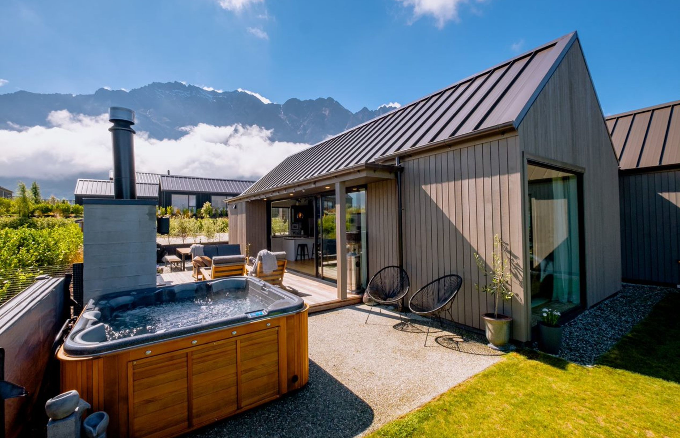 32 Falconer, Jacks Point