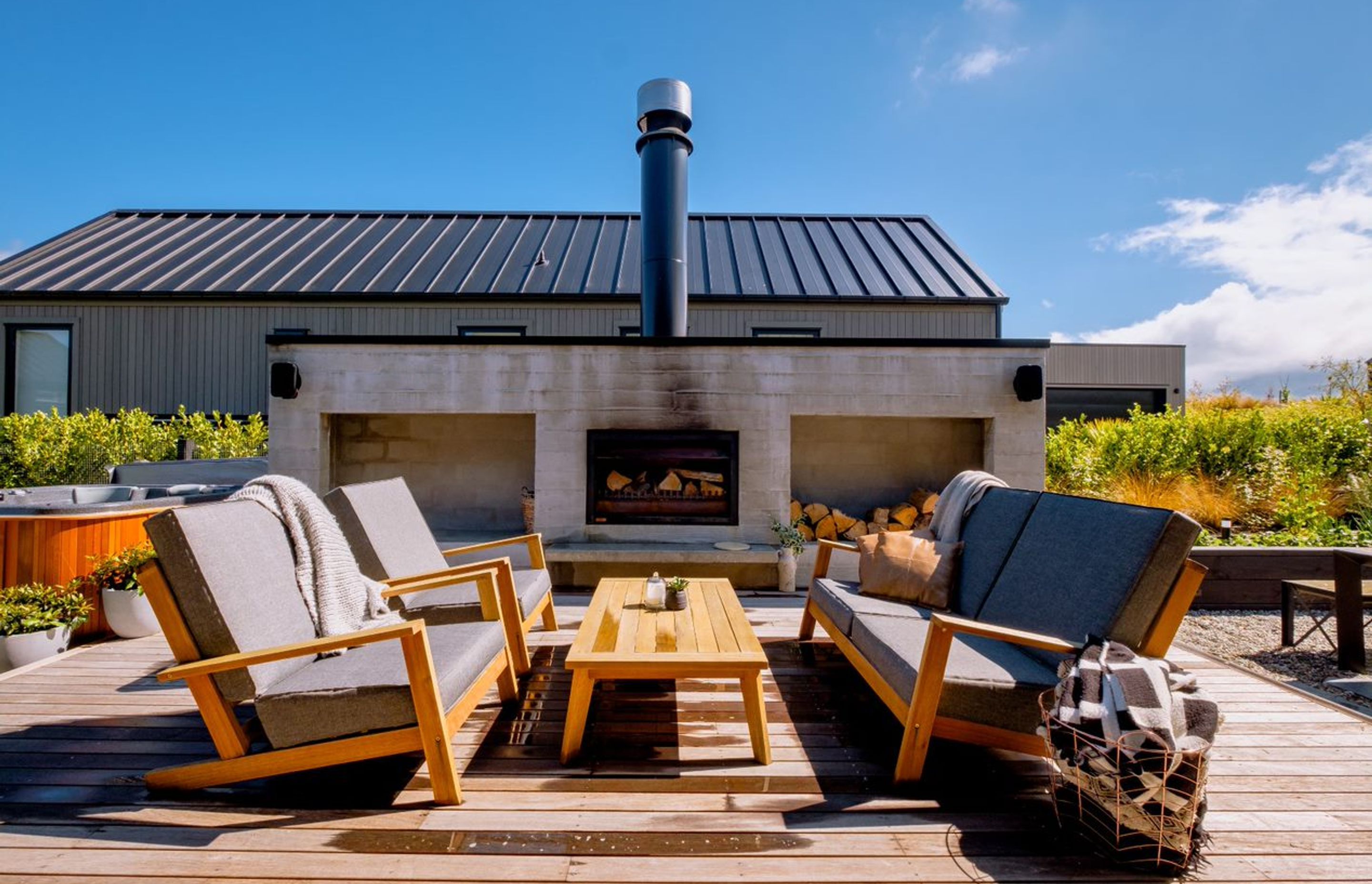 32 Falconer, Jacks Point