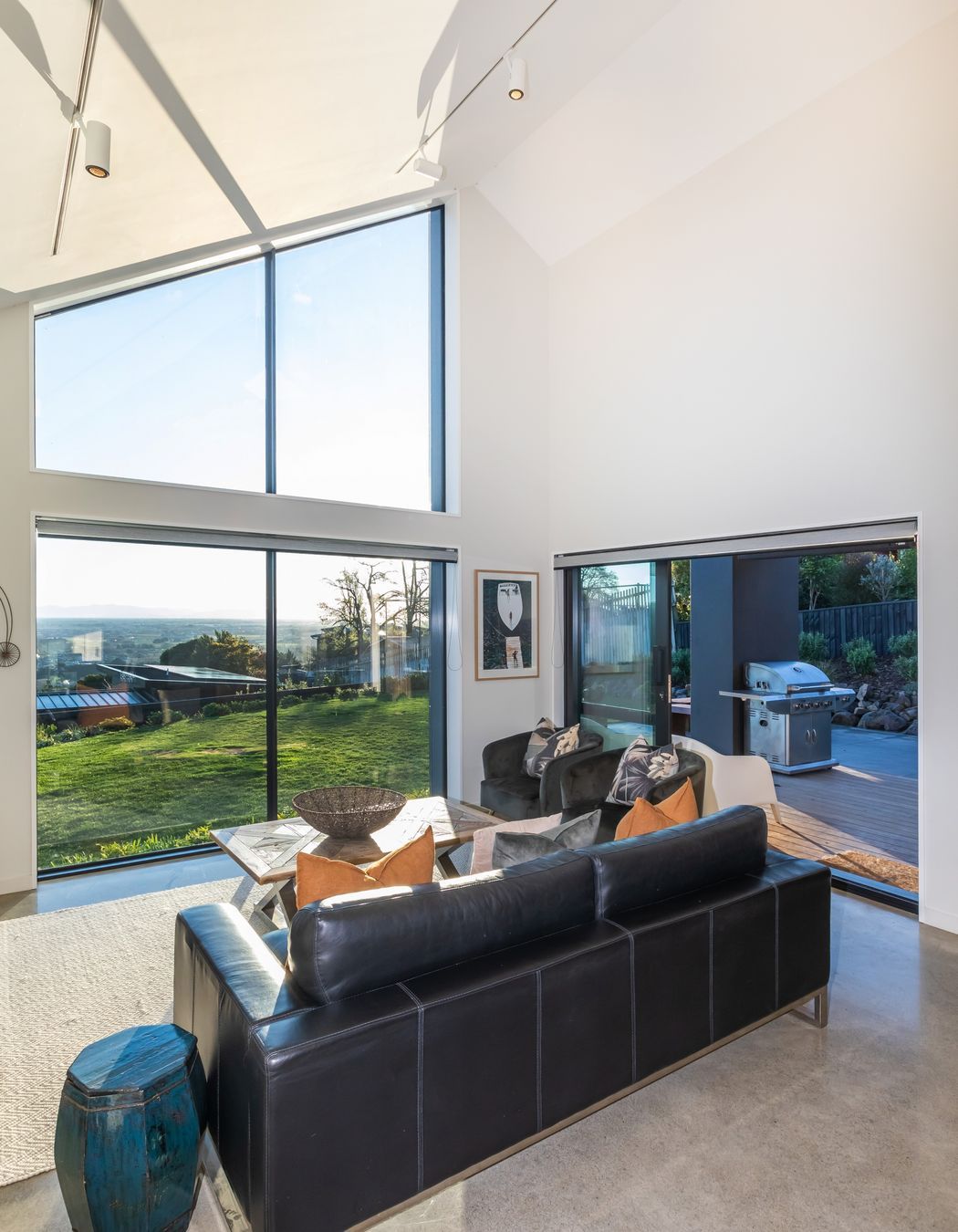 Cashmere - A view to Adventure