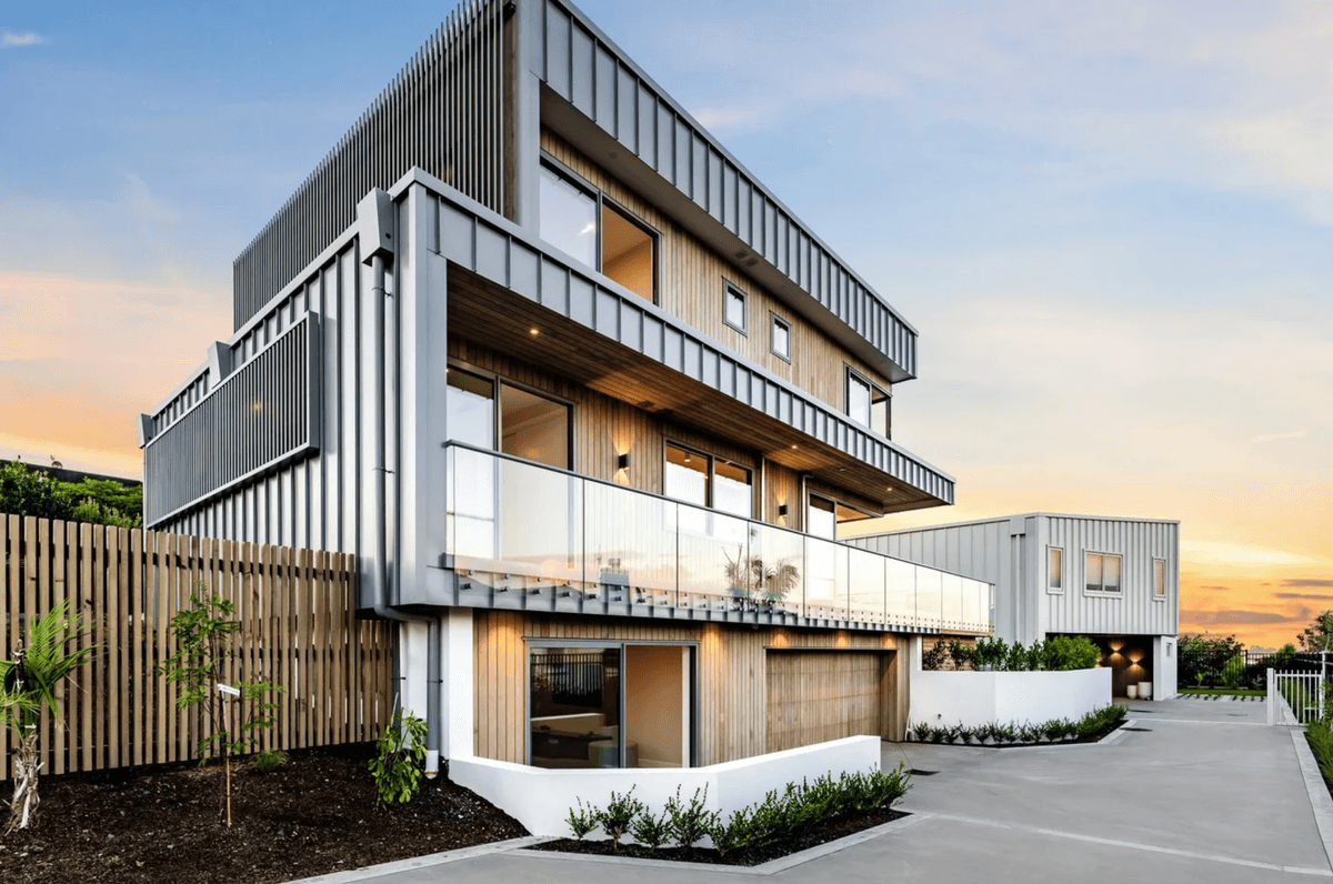 West Tamaki Duo - Spanlok Roofing & Cladding - Colorsteel