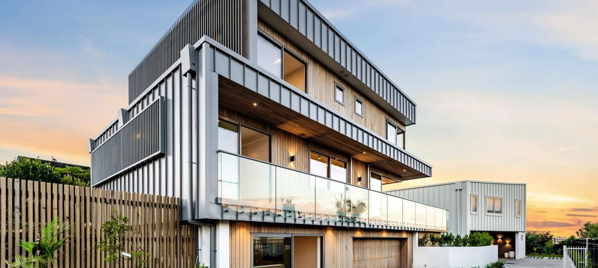 West Tamaki Duo - Spanlok Roofing & Cladding - Colorsteel banner