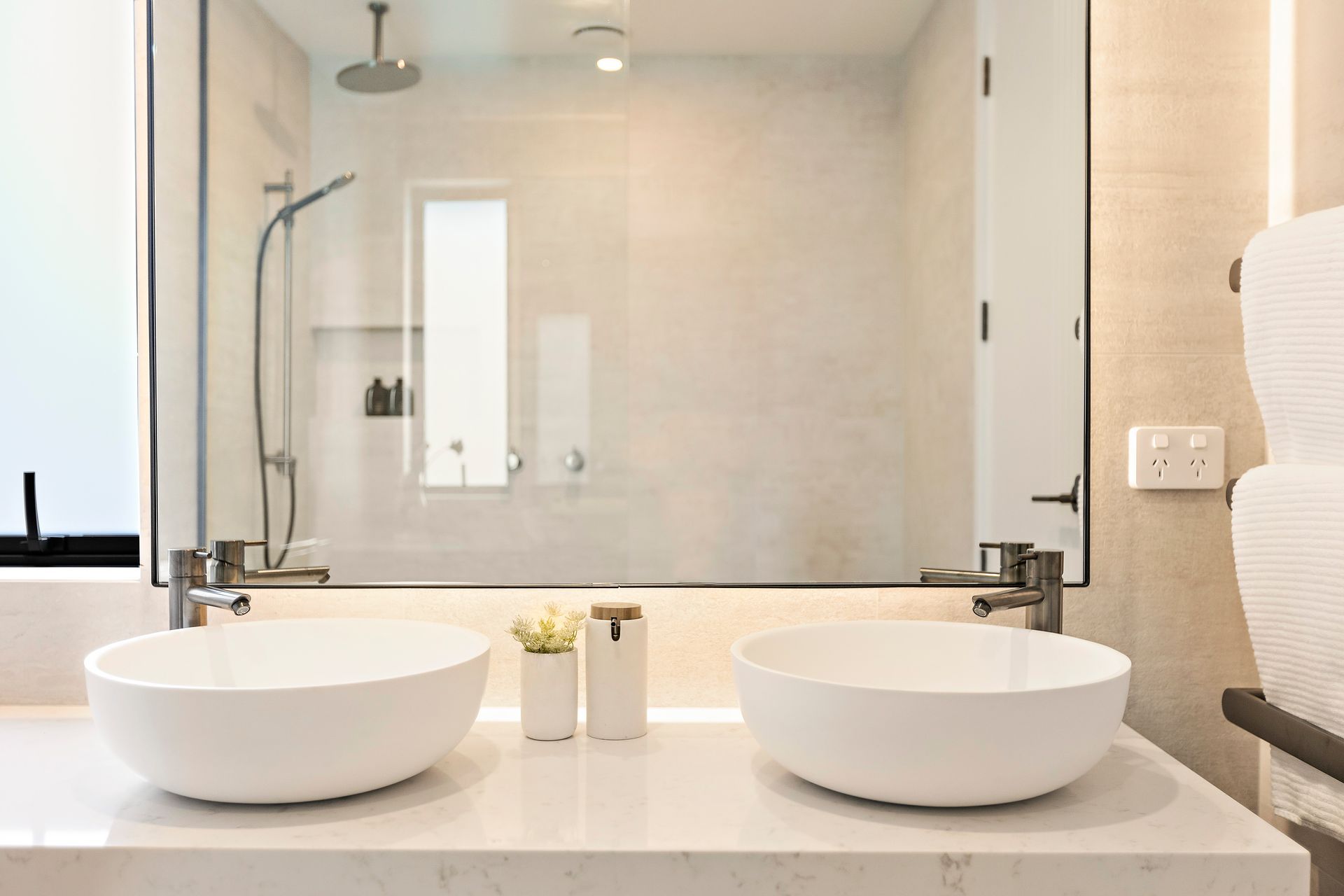 A Star On Hollywood Avenue