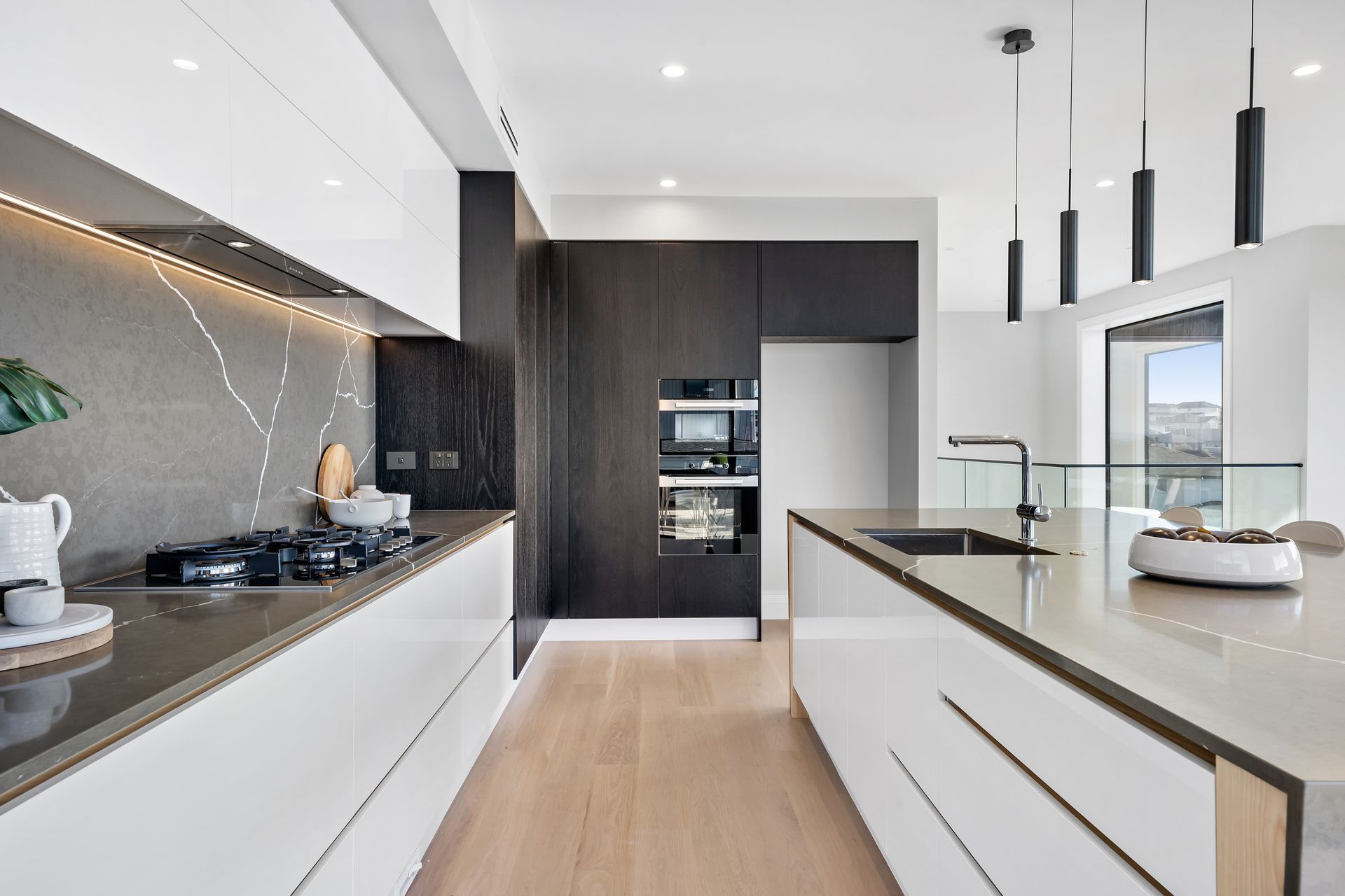 Colonial Drive, Silverdale