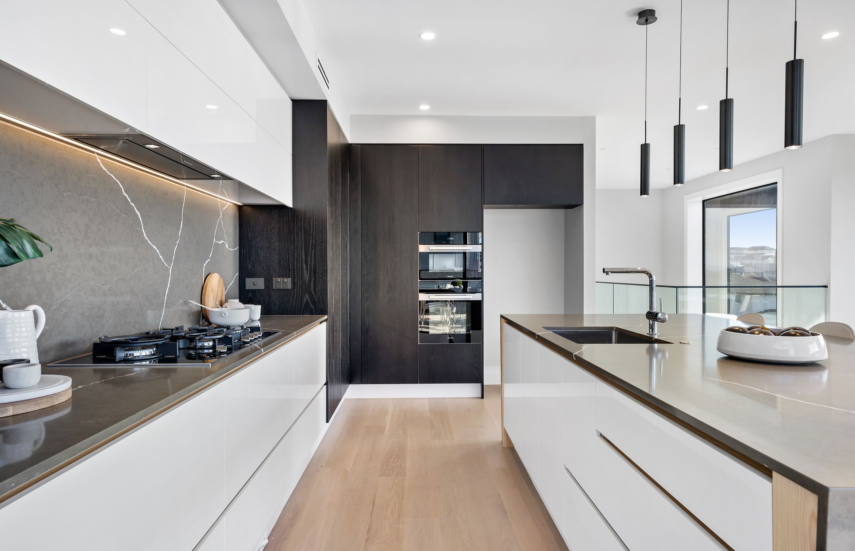 Colonial Drive, Silverdale
