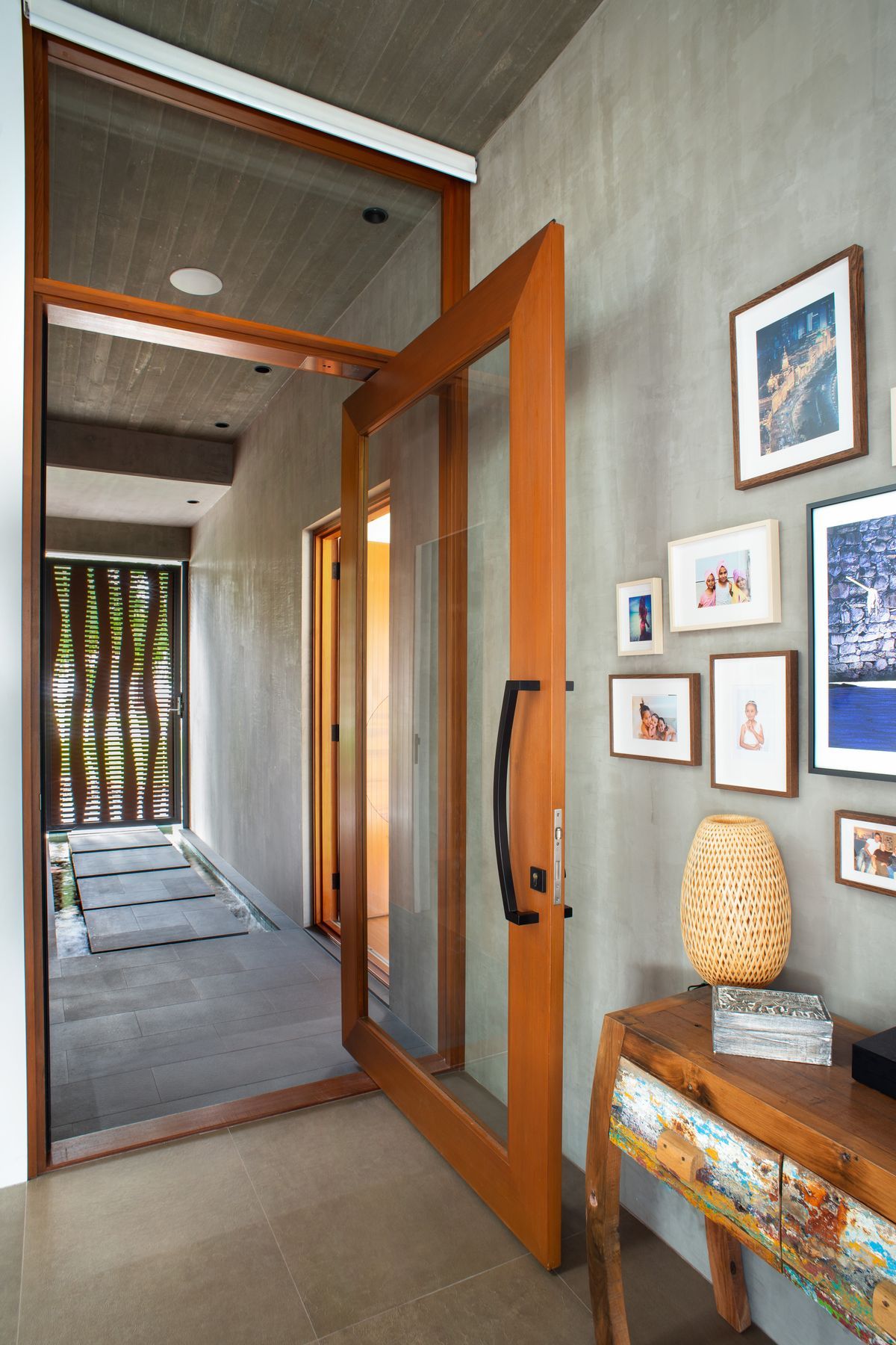 Four Seasons House