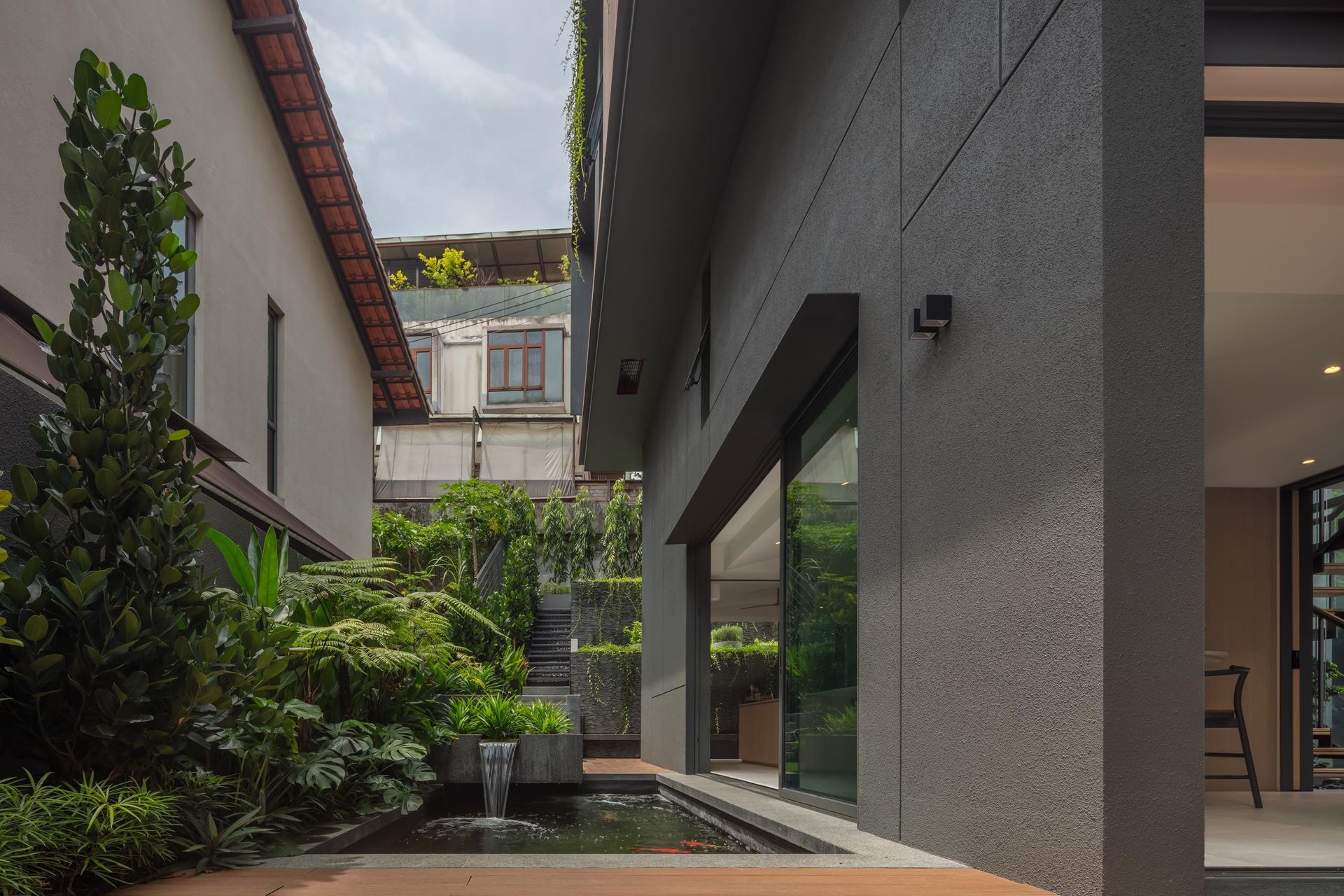 40A2439-HDR.jpg