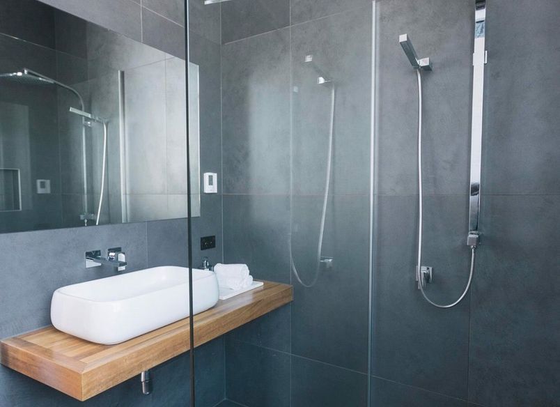 Random Carpentry by QBS