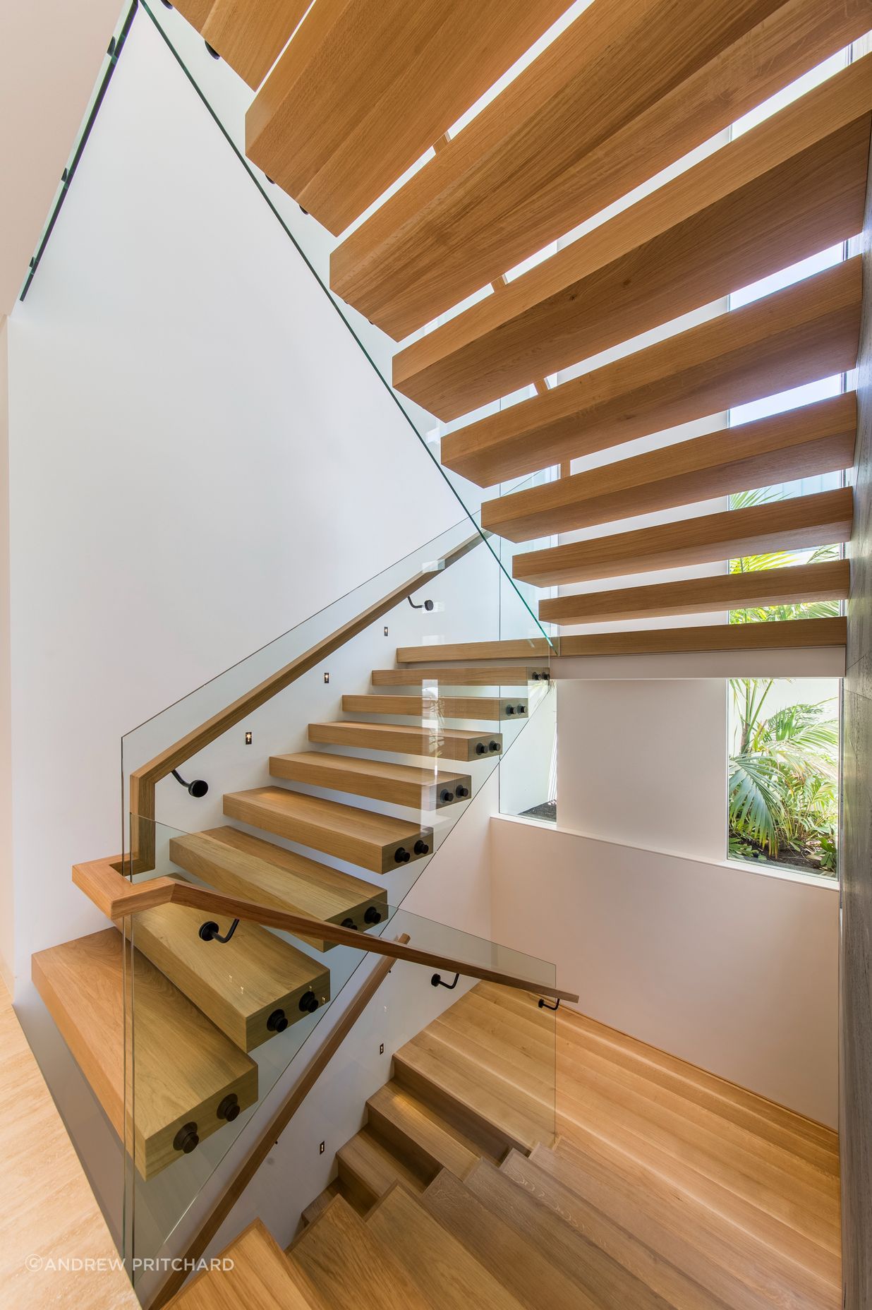 Cantilever Stairs